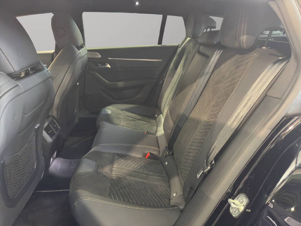 PEUGEOT 508 SW 1.6 Plug-in Hybrid GT-image-11