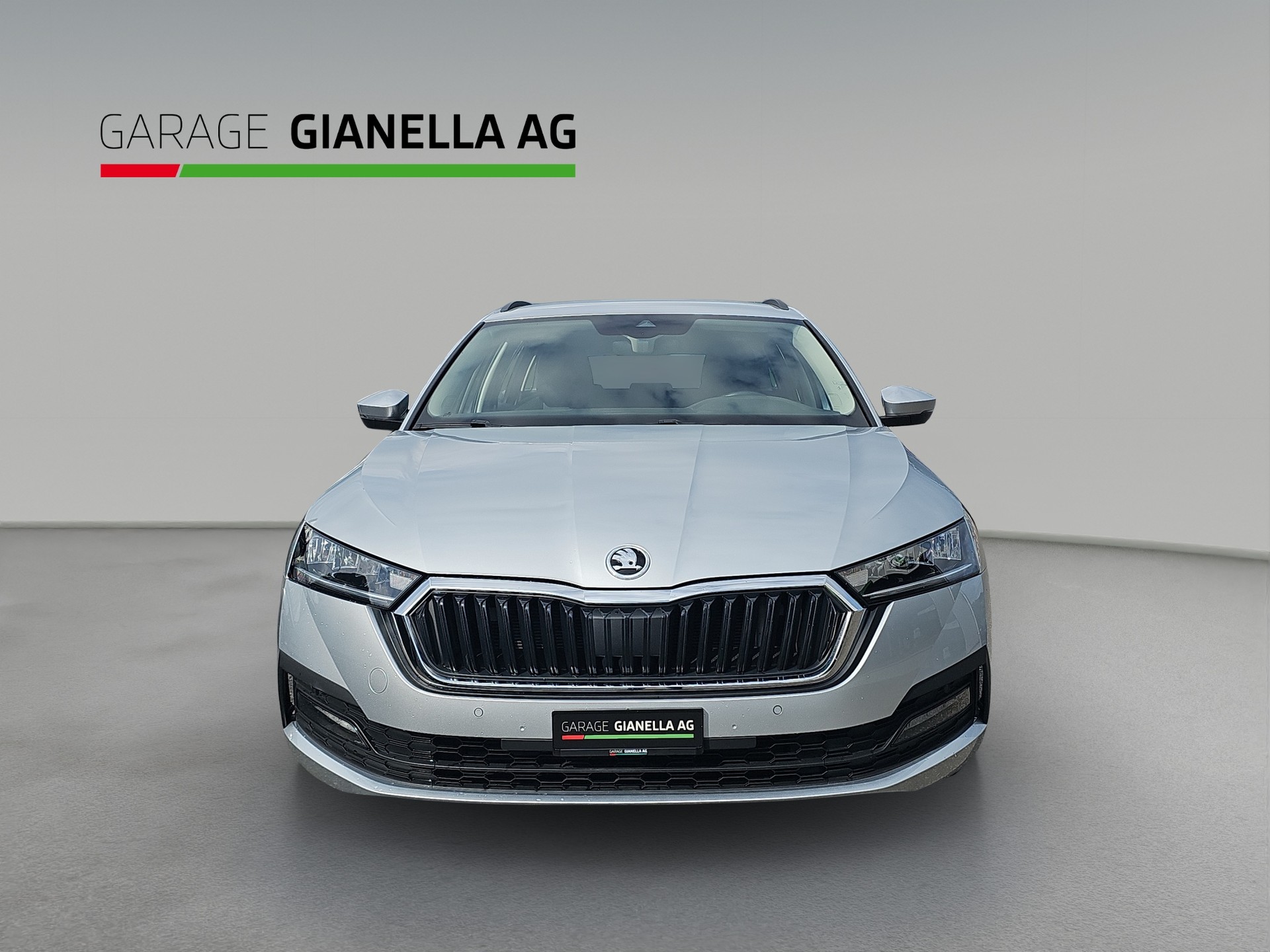 SKODA Octavia Combi 2.0 TDI DSG Ambition 4x4-showroom-element-3