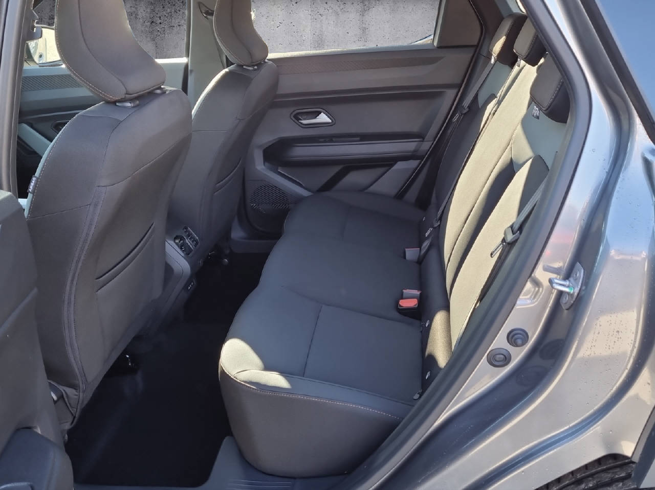 DACIA Bigster extreme hybrid 155-image-7