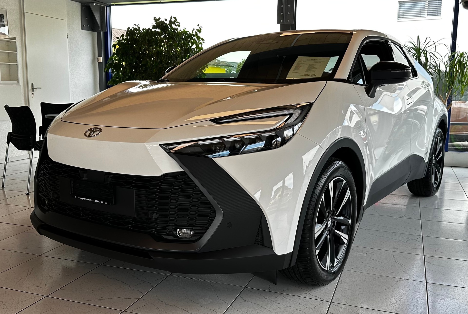 TOYOTA 2.0 HEV Swiss Edition 4x4