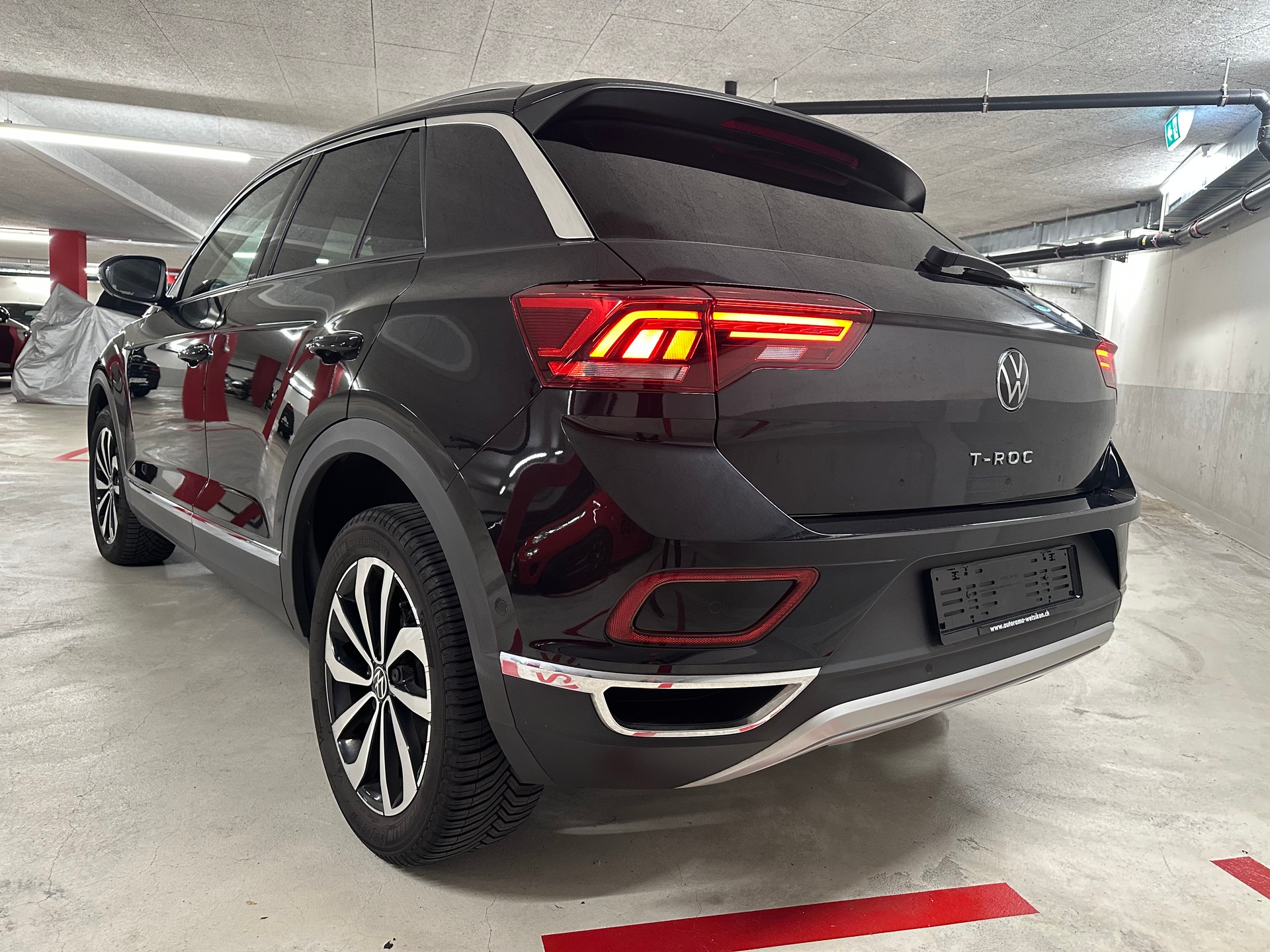 VW T-Roc 2.0 TDI 150PS SCR Advance DSG-image-5