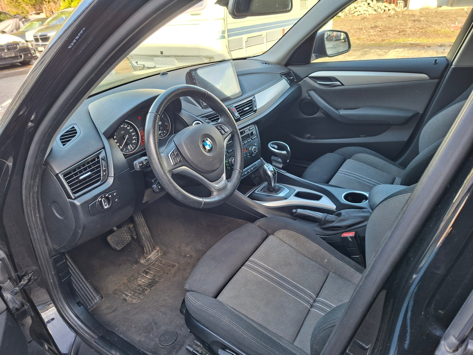 BMW X1 xDrive 18d Sport Line Steptronic-image-13