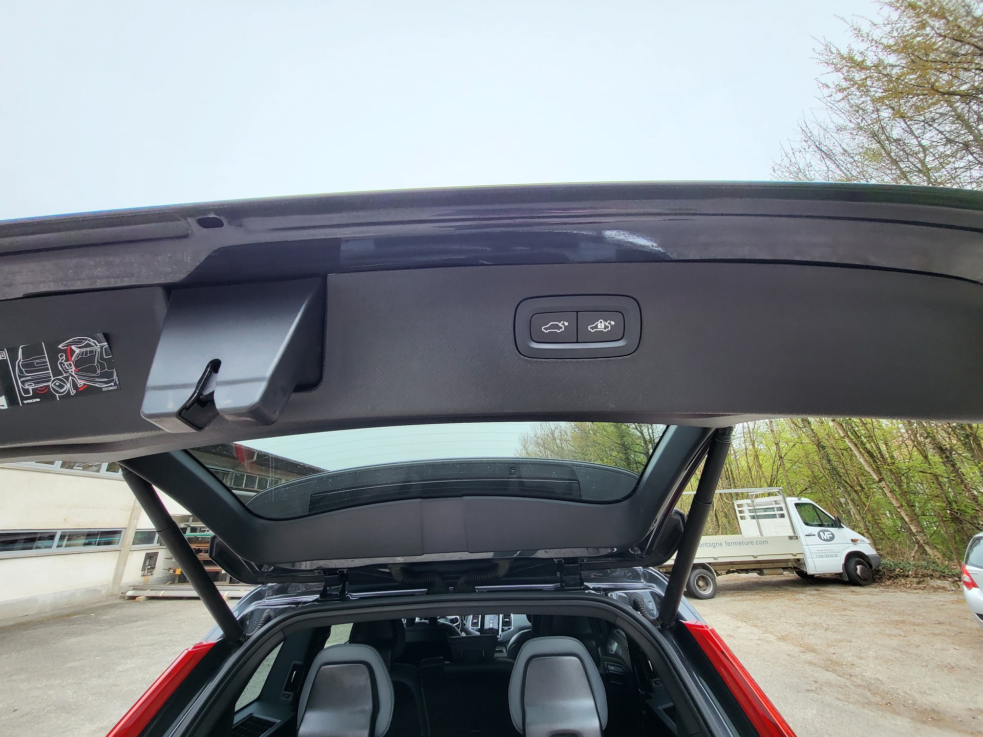 VOLVO XC90 T8 eAWD Inscription Expression Geartronic-image-12