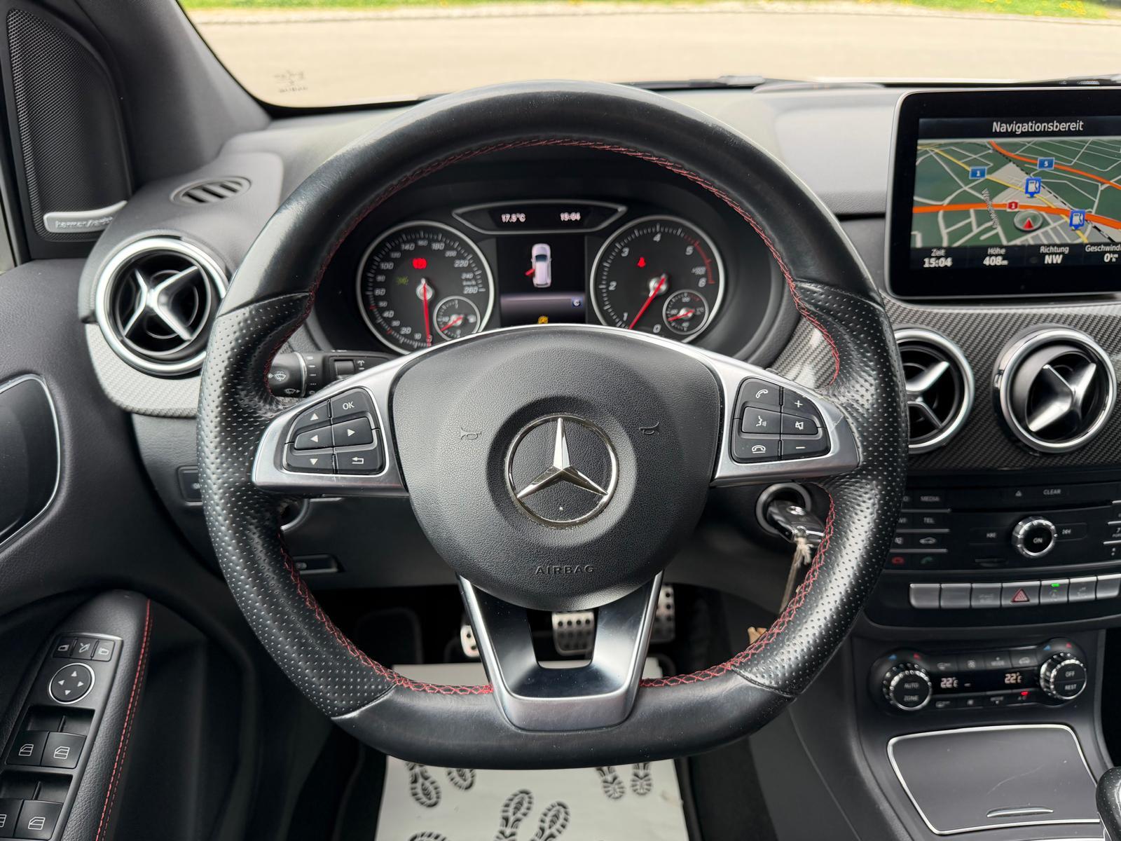 MERCEDES-BENZ B 200 d AMG Line-image-9