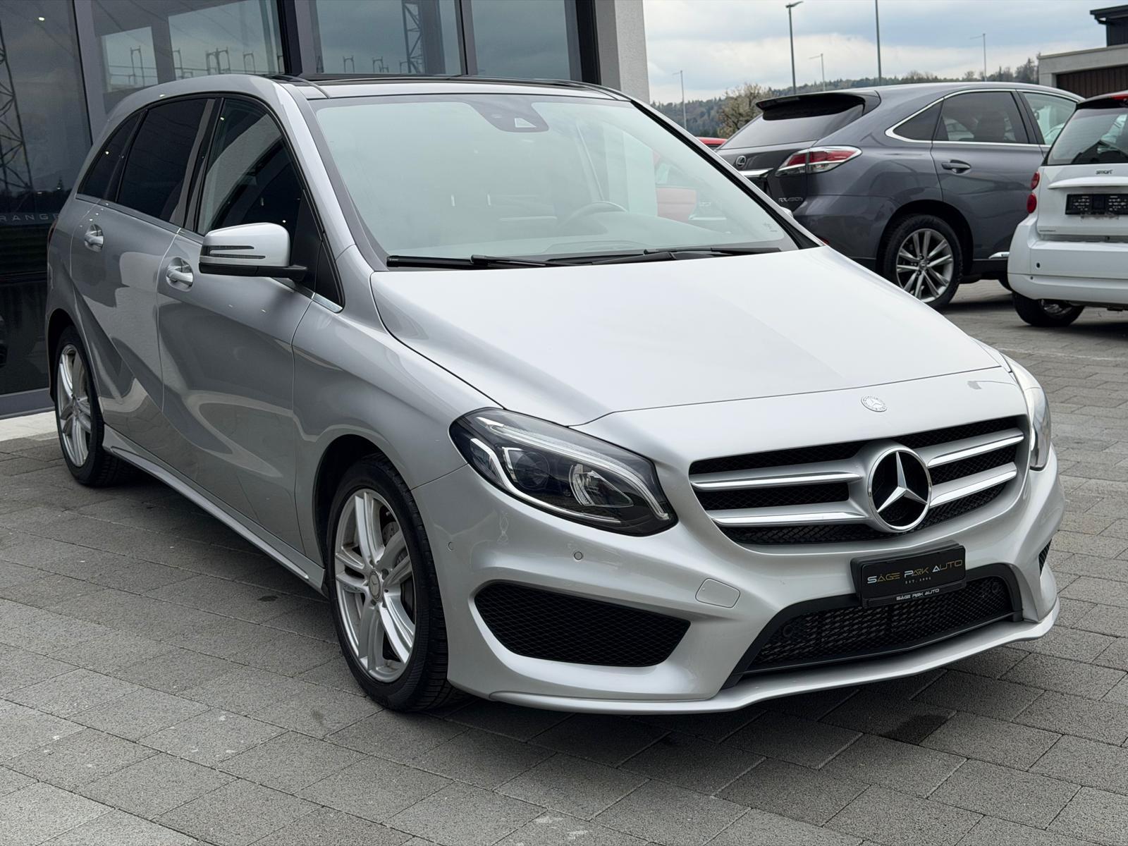 MERCEDES-BENZ B 200 d AMG Line-showroom-element-1