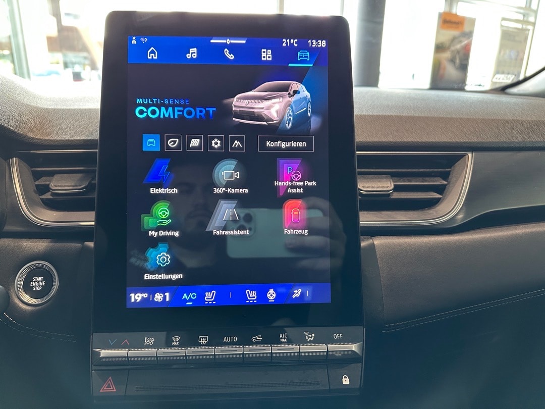 RENAULT Symbioz 1.6 E-Tech Iconic-image-16