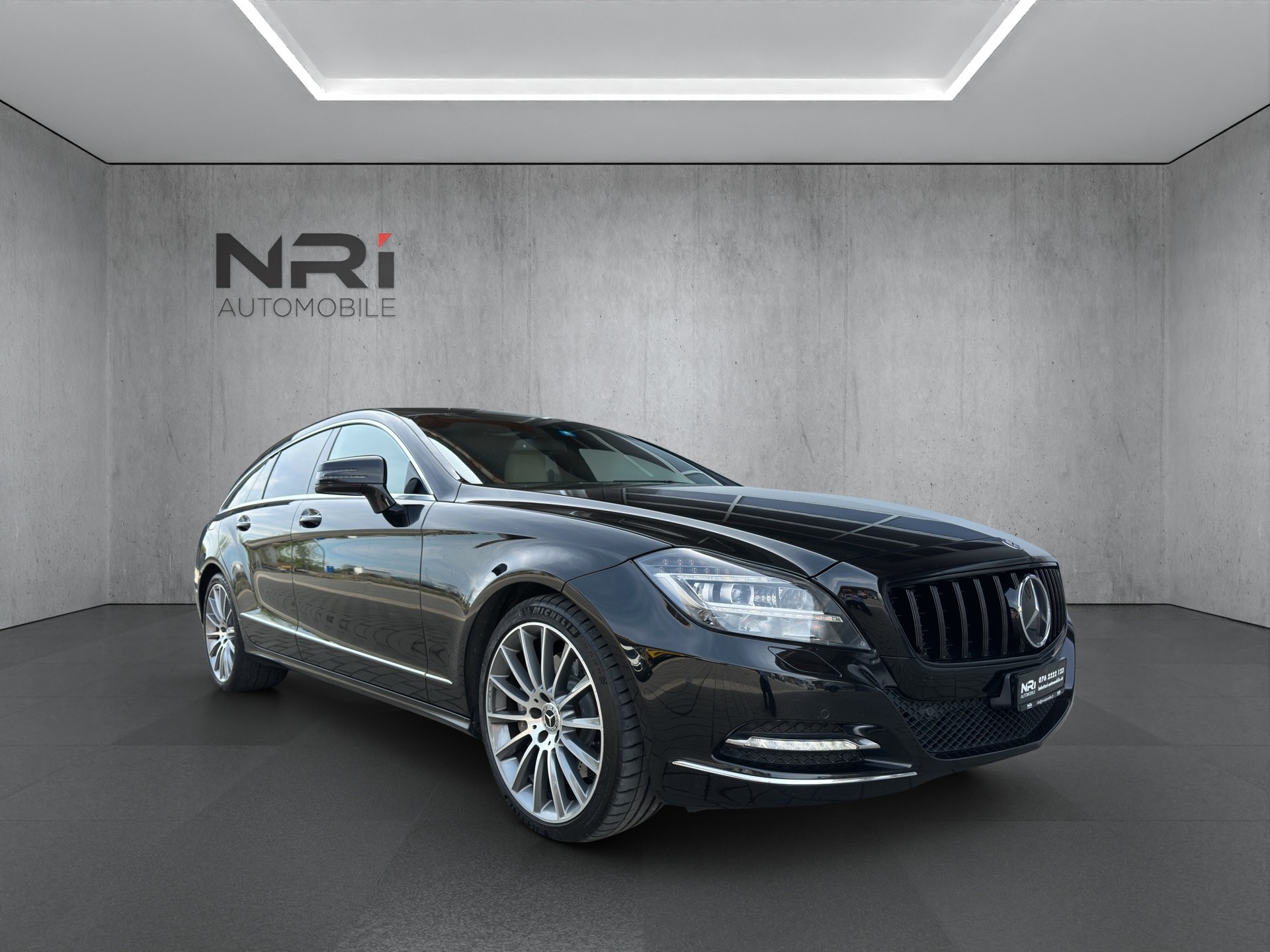 MERCEDES-BENZ CLS 350 CDI BlueEF 4m Sh.Brake-showroom-element-2