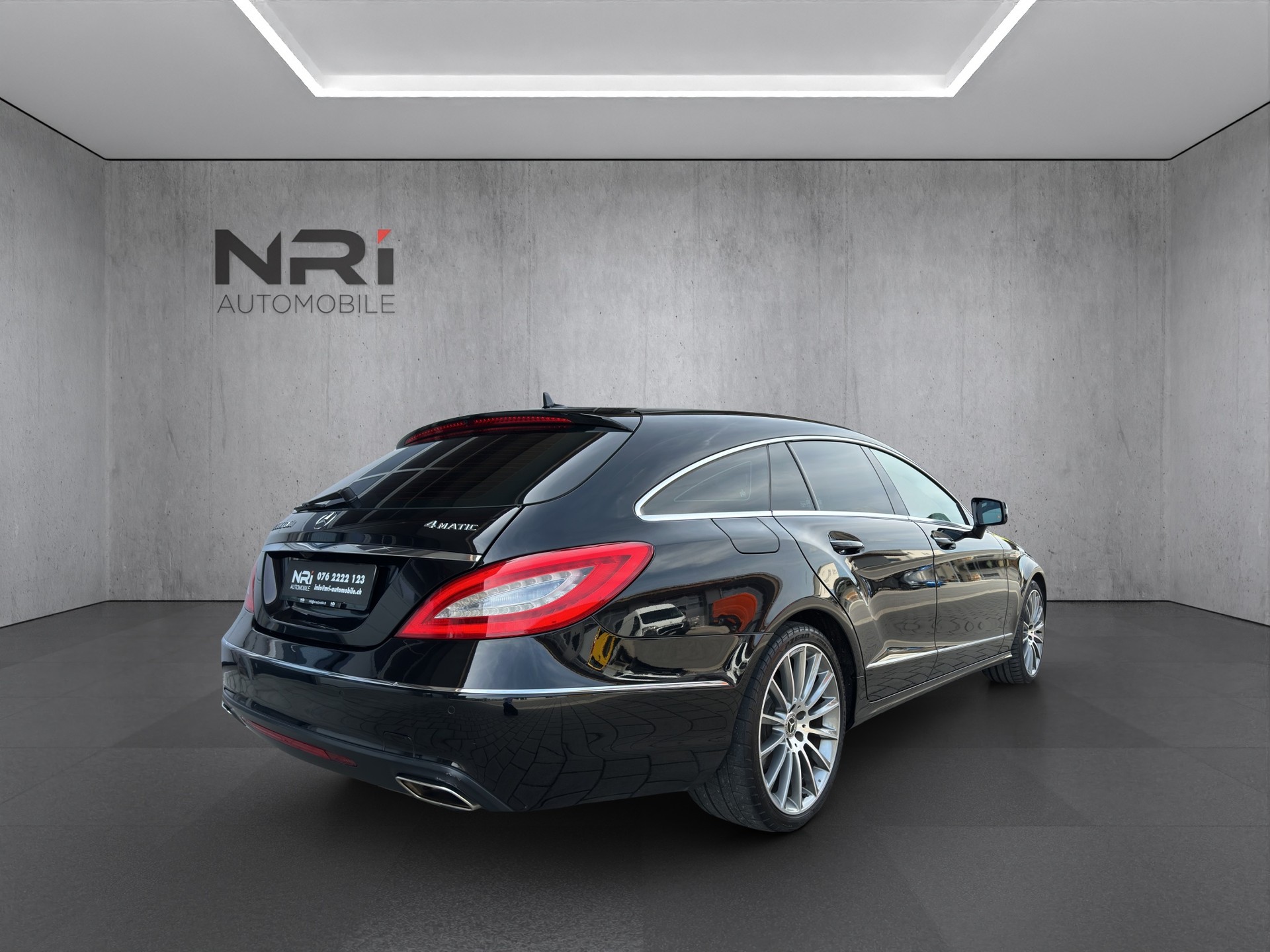 MERCEDES-BENZ CLS 350 CDI BlueEF 4m Sh.Brake-image-4