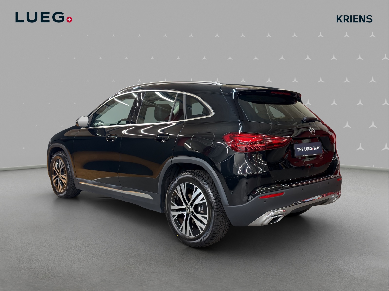 MERCEDES-BENZ GLA 200 - Progressive / Rückfahrkamera / Spiegel-Paket / Winter-Paket / AHK-image-2