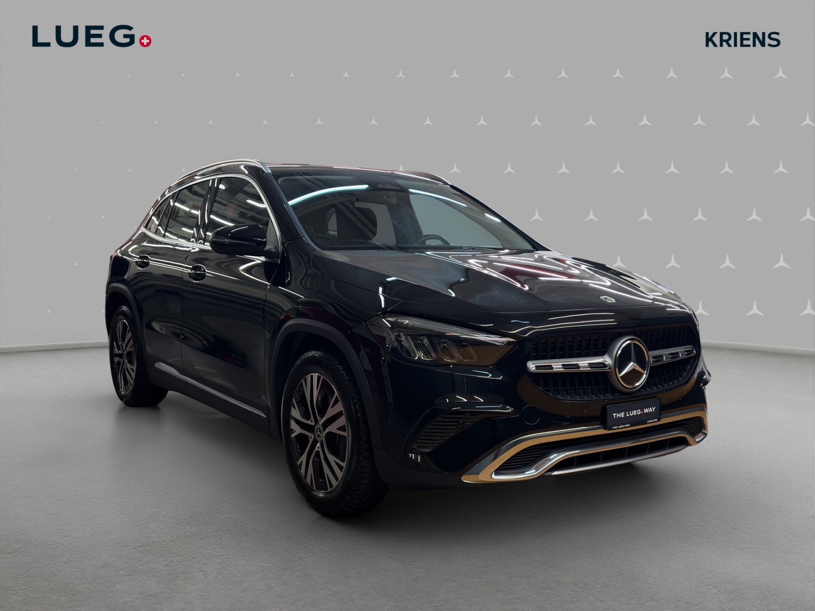 MERCEDES-BENZ GLA 200 - Progressive / Rückfahrkamera / Spiegel-Paket / Winter-Paket / AHK-image-4