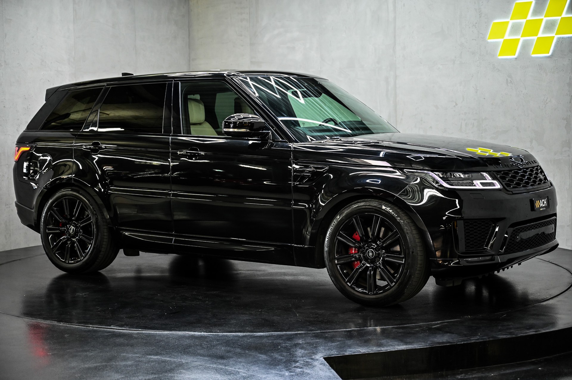 LAND ROVER Range Rover Sport 4.4 SDV8 HSE Dynamic-image-11