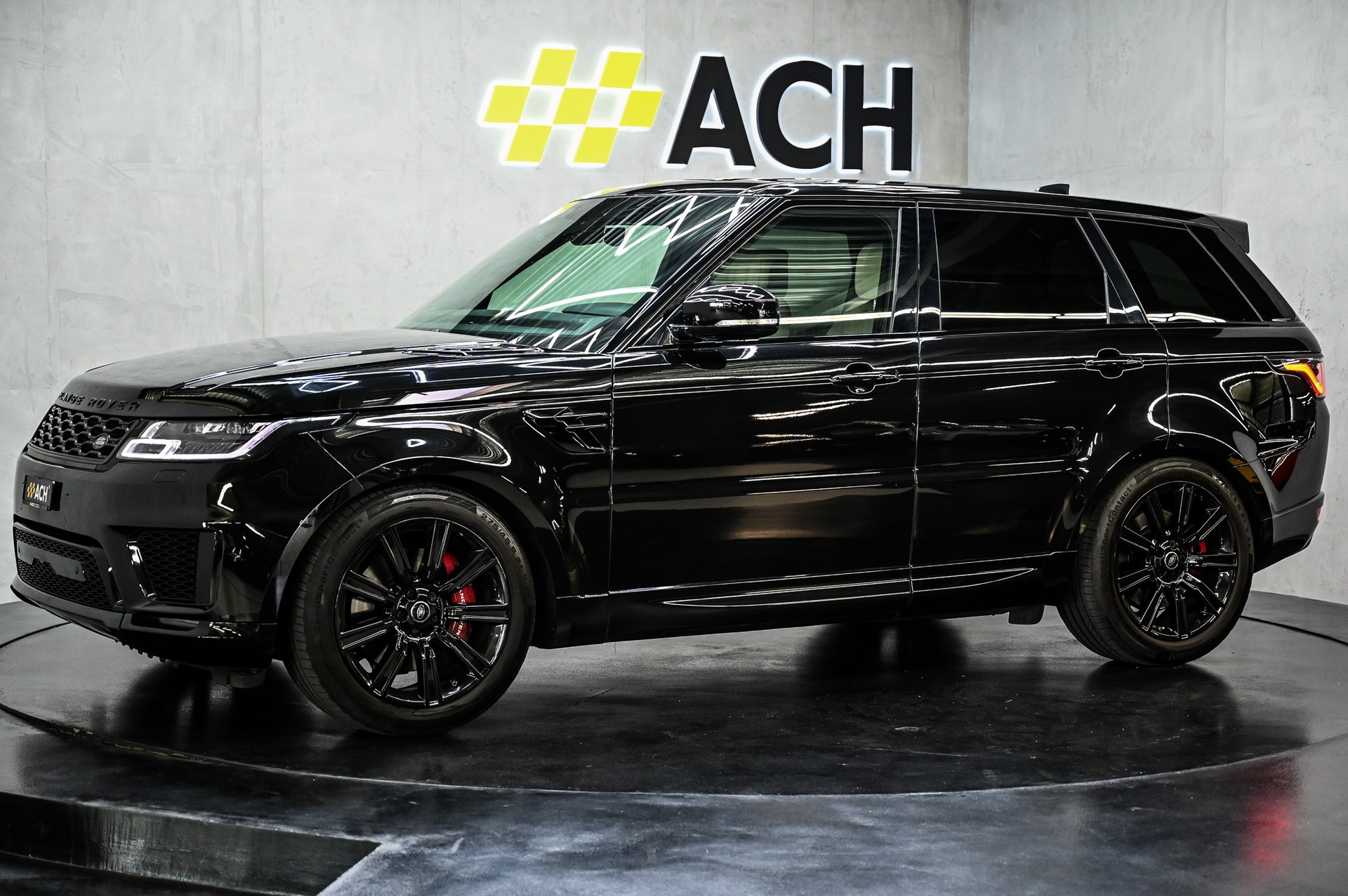 LAND ROVER Range Rover Sport 4.4 SDV8 HSE Dynamic-showroom-element-3
