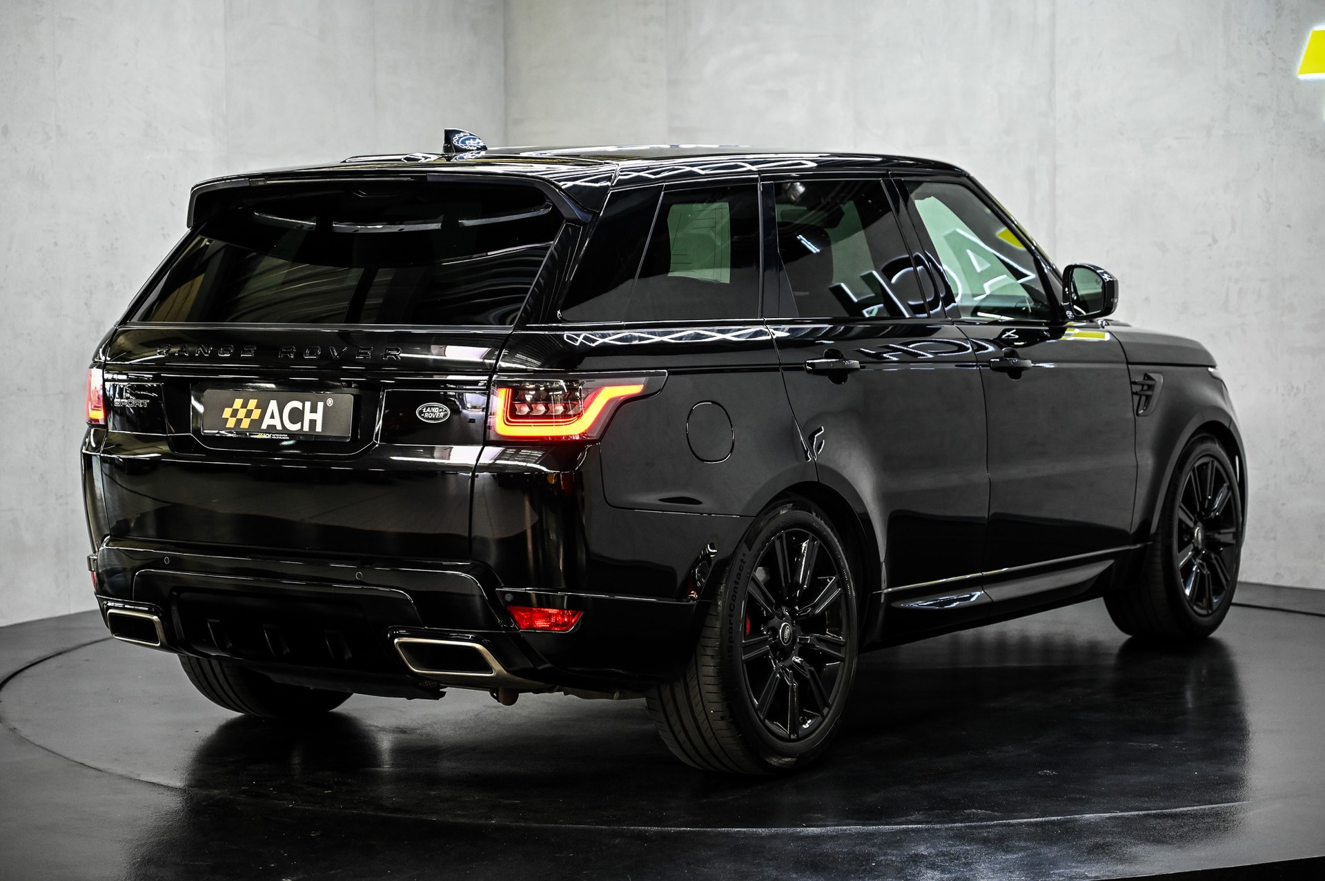 LAND ROVER Range Rover Sport 4.4 SDV8 HSE Dynamic-image-9