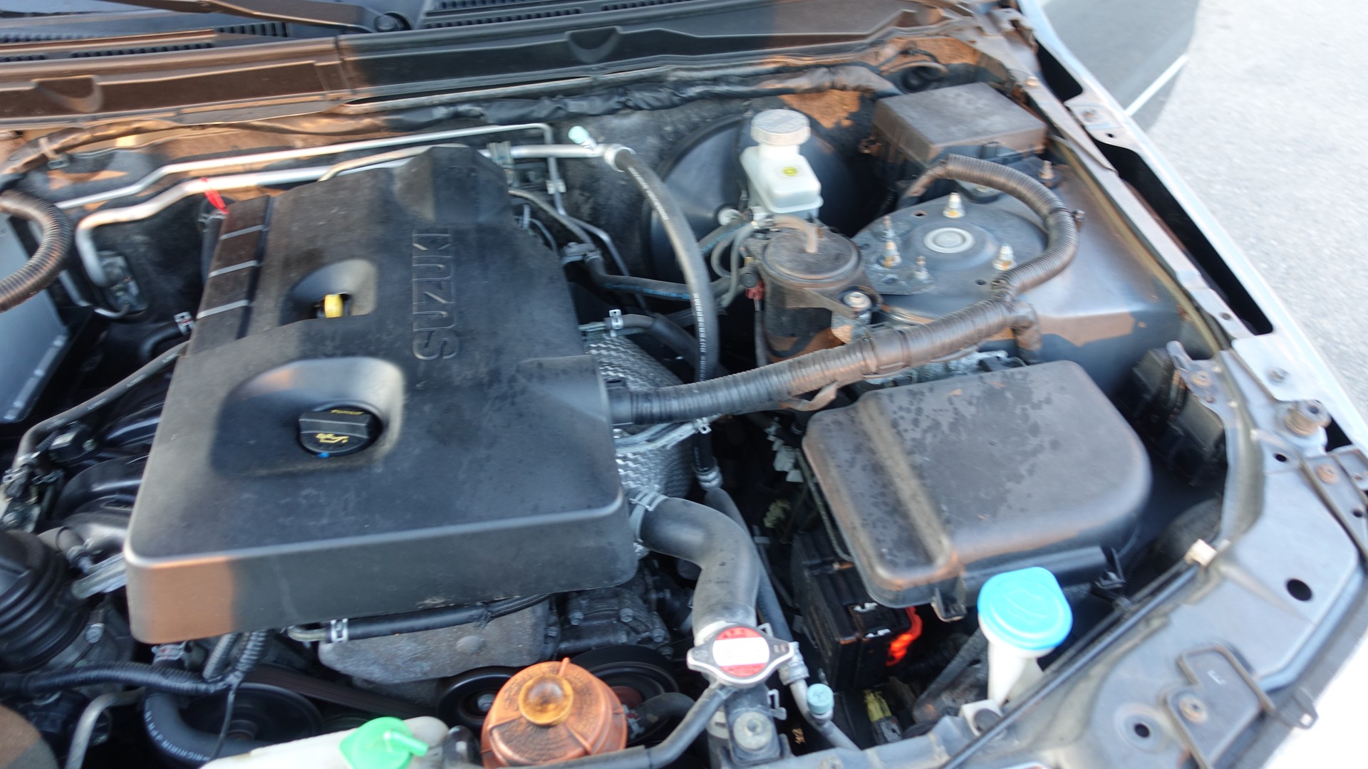 SUZUKI GRAND VITARA 2,0-image-15