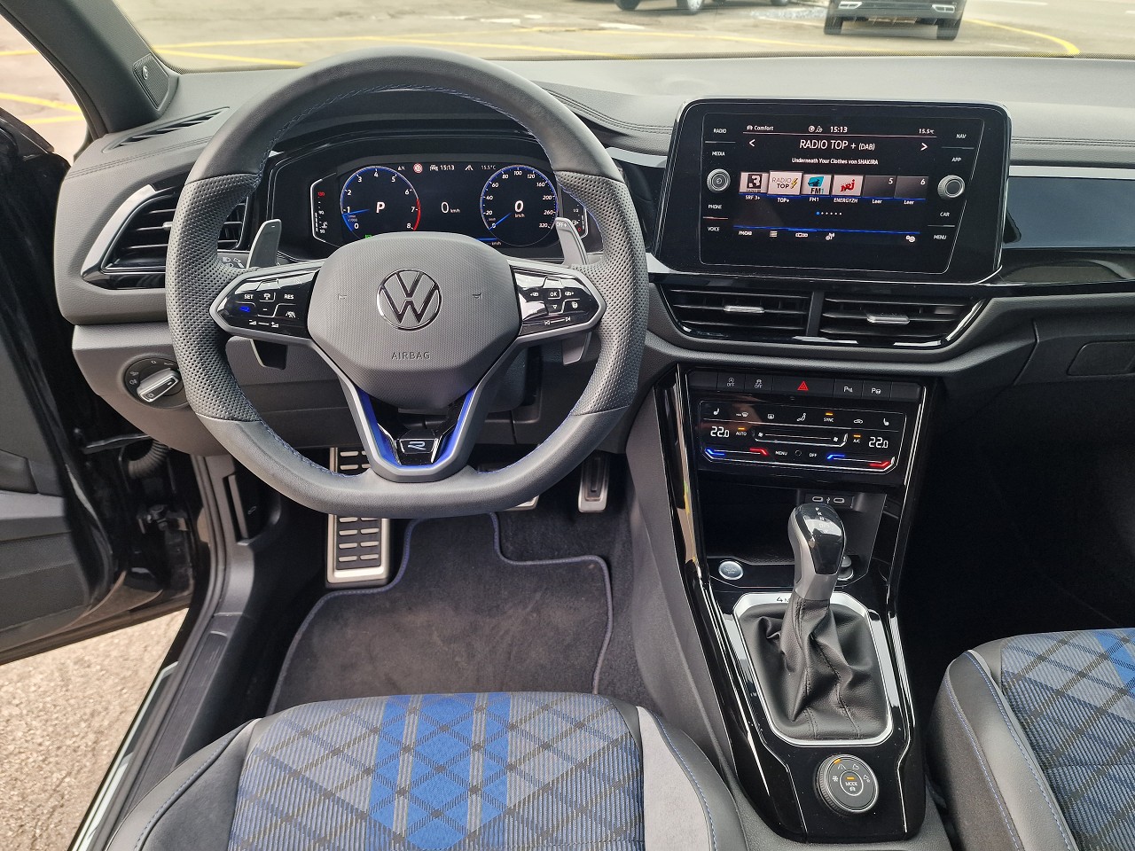 VW T-Roc 2.0 TSI R DSG 4Motion-image-12