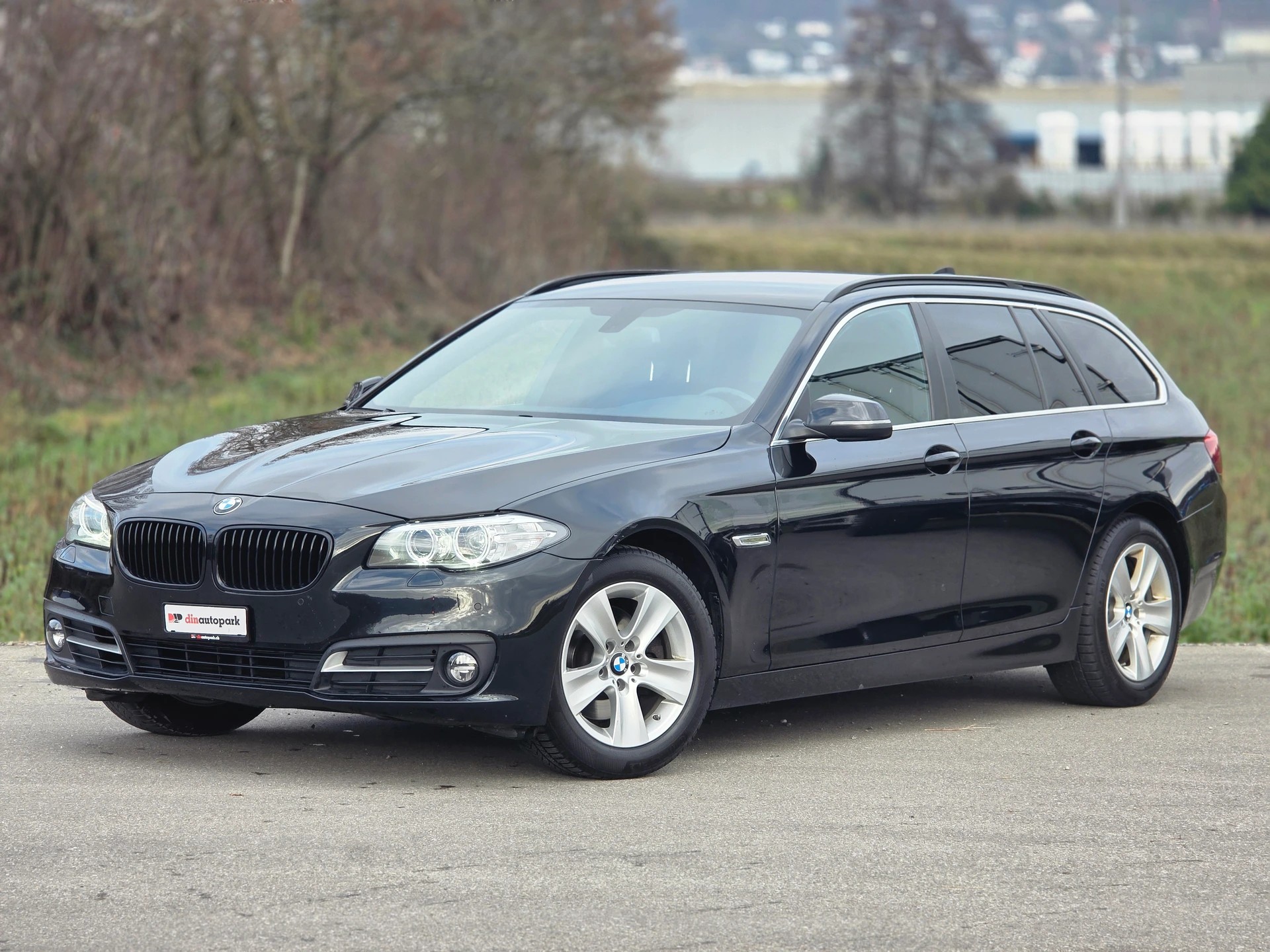 BMW 520d Touring xDrive Steptronic *CH-Fahrzeug* ab MFK *