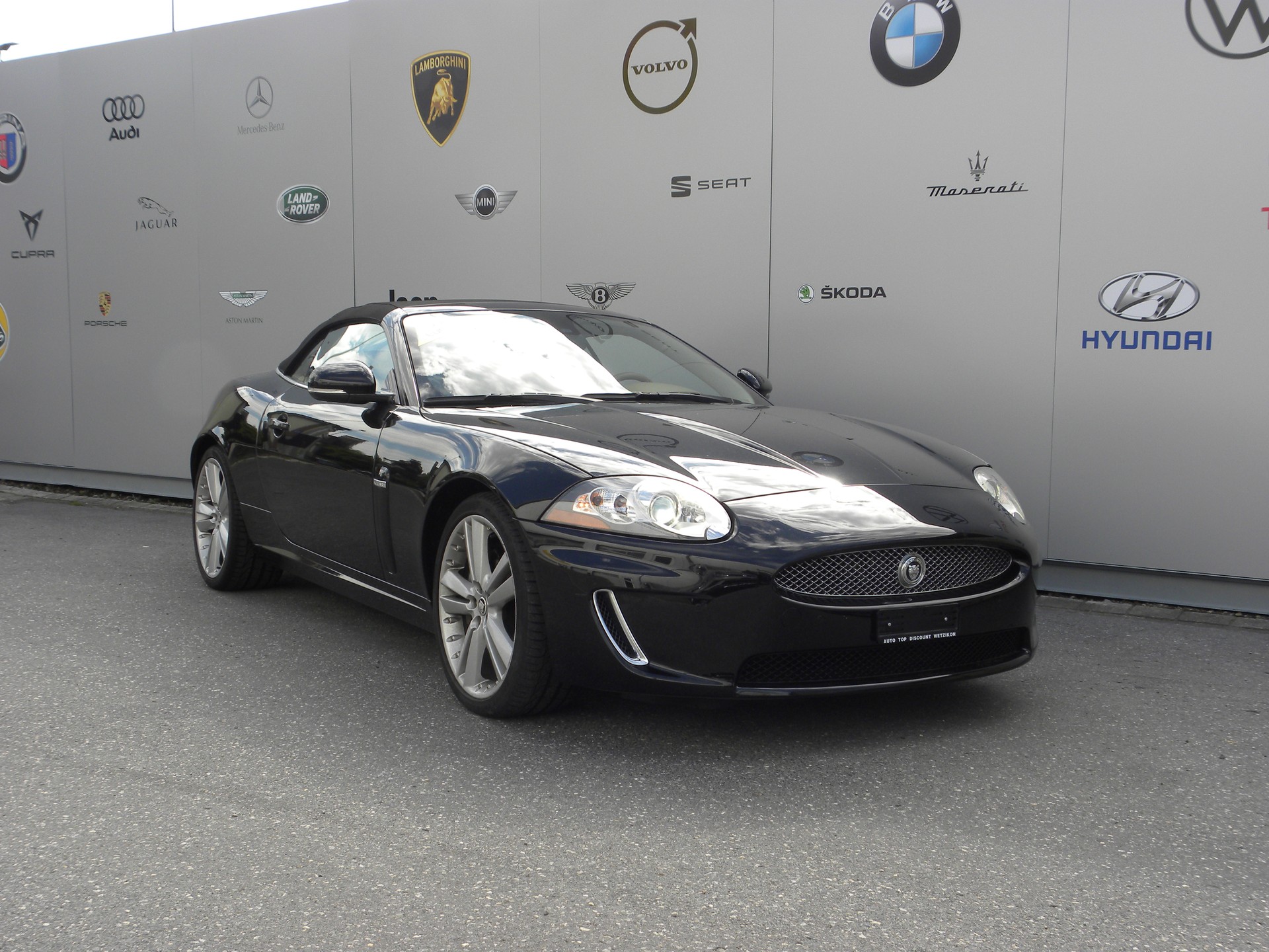 JAGUAR XK 5.0 V8 Automatic-image-2