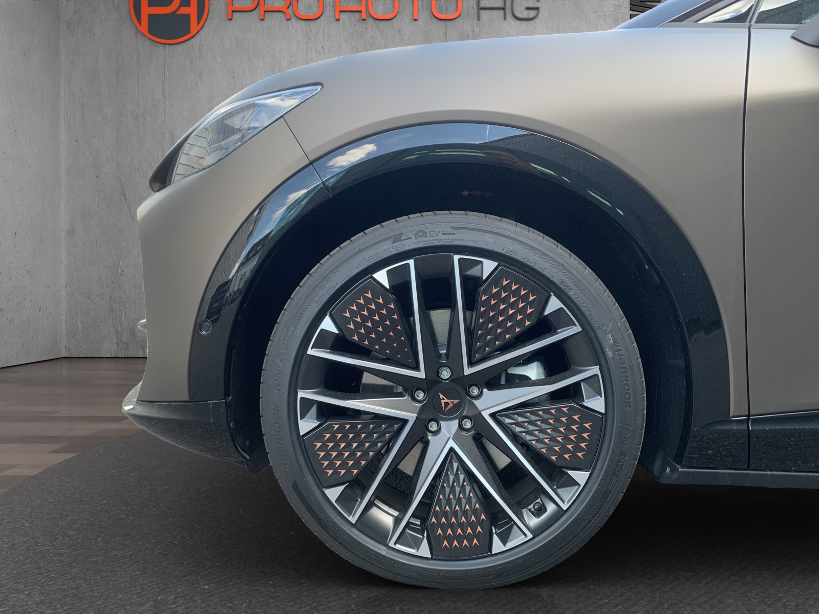 CUPRA Tavascan Type 10 77 kWh Extreme Prime Edition-image-14