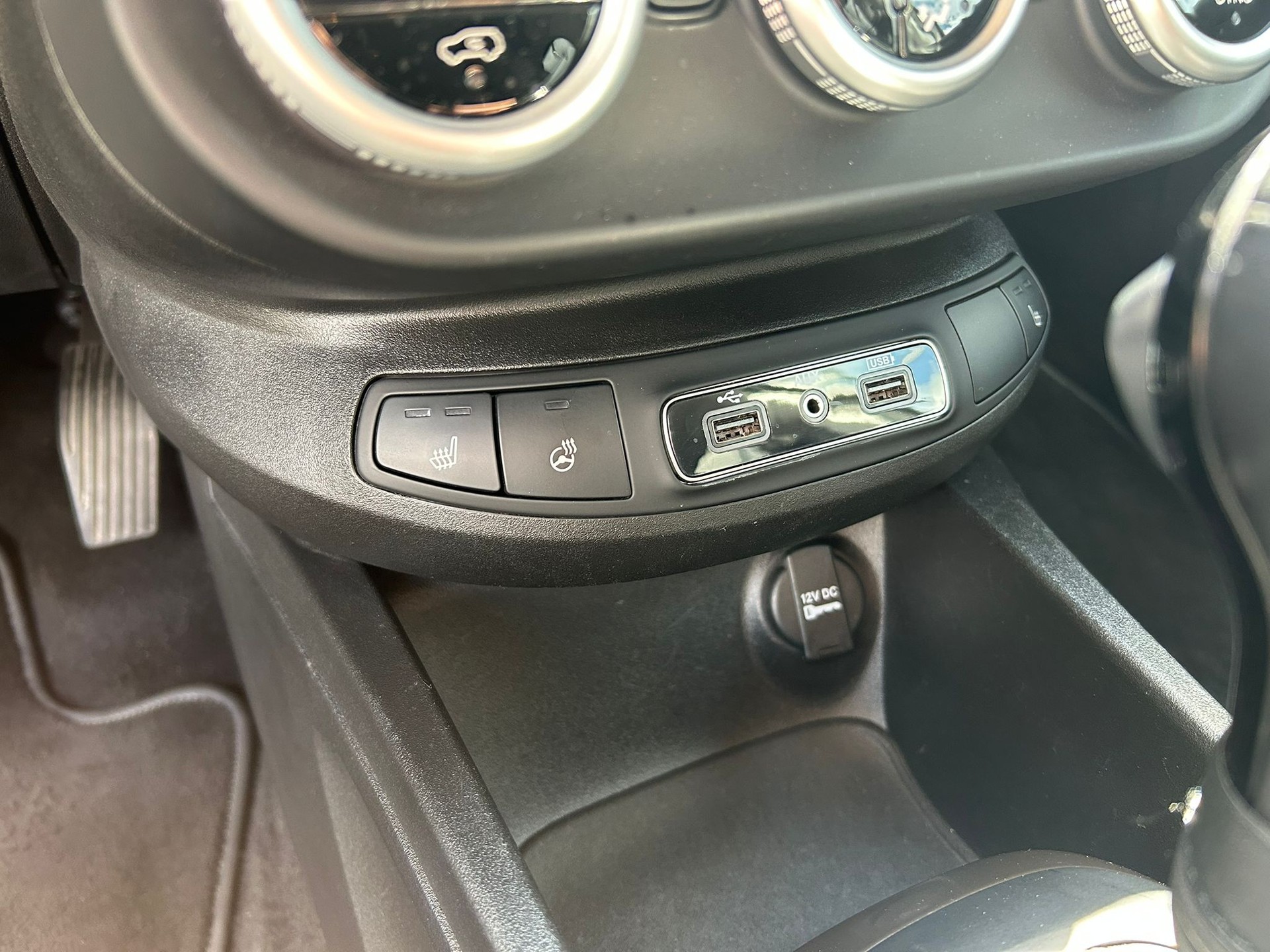 FIAT 500X 1.4T Off Road S-Design 4x4 Automatic-image-11