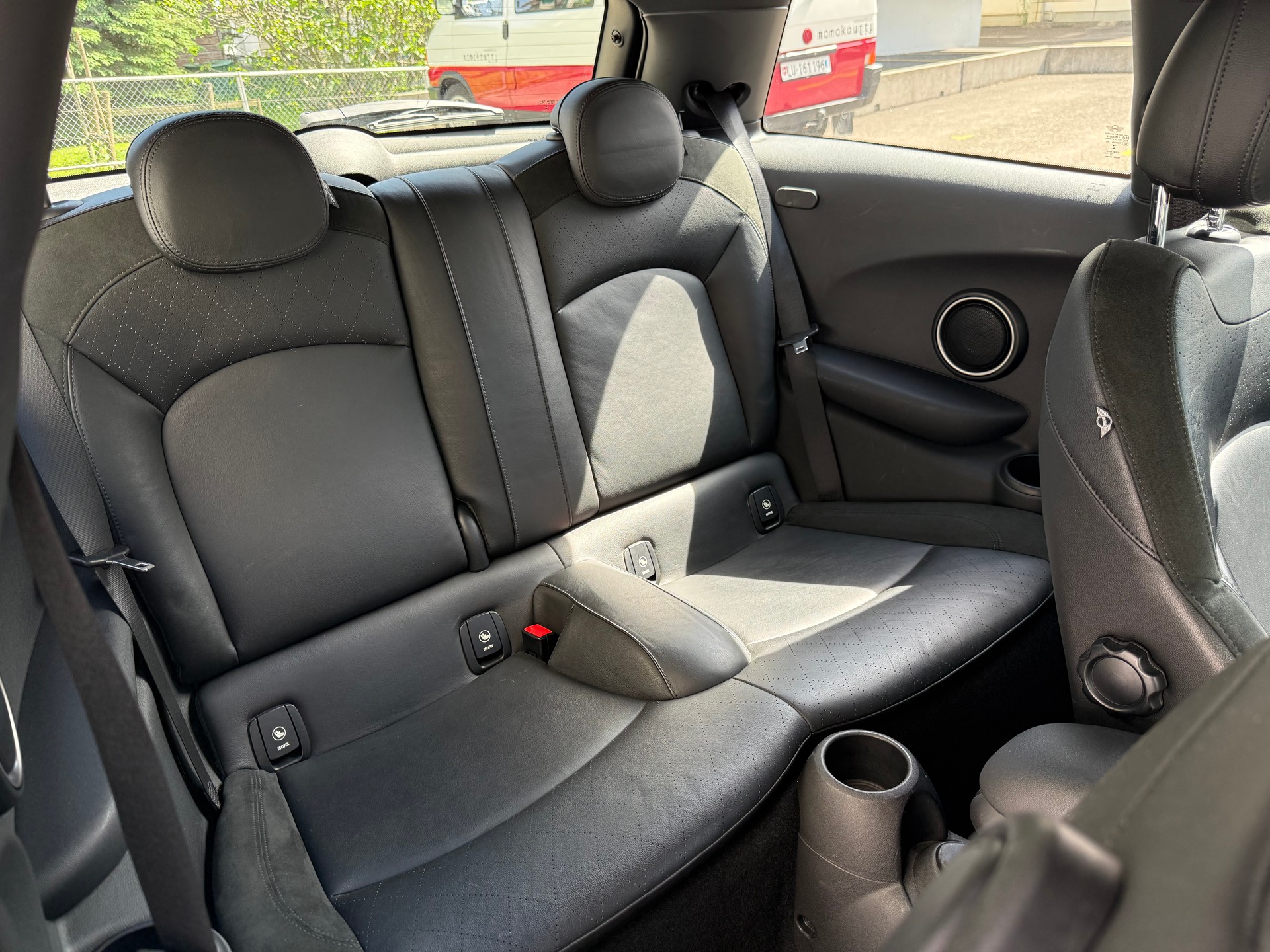 MINI Cooper S Steptronic-image-25