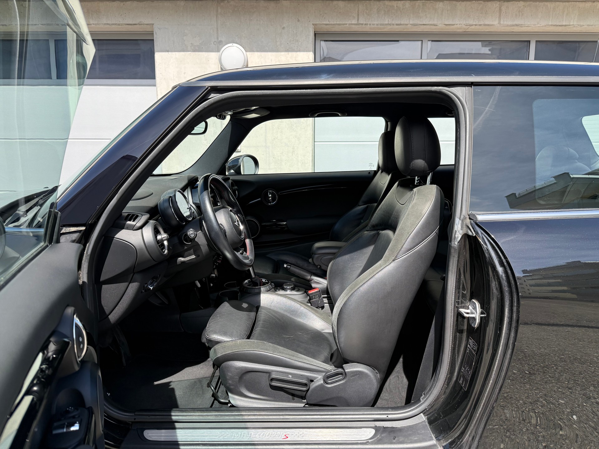 MINI Cooper S Steptronic-image-9