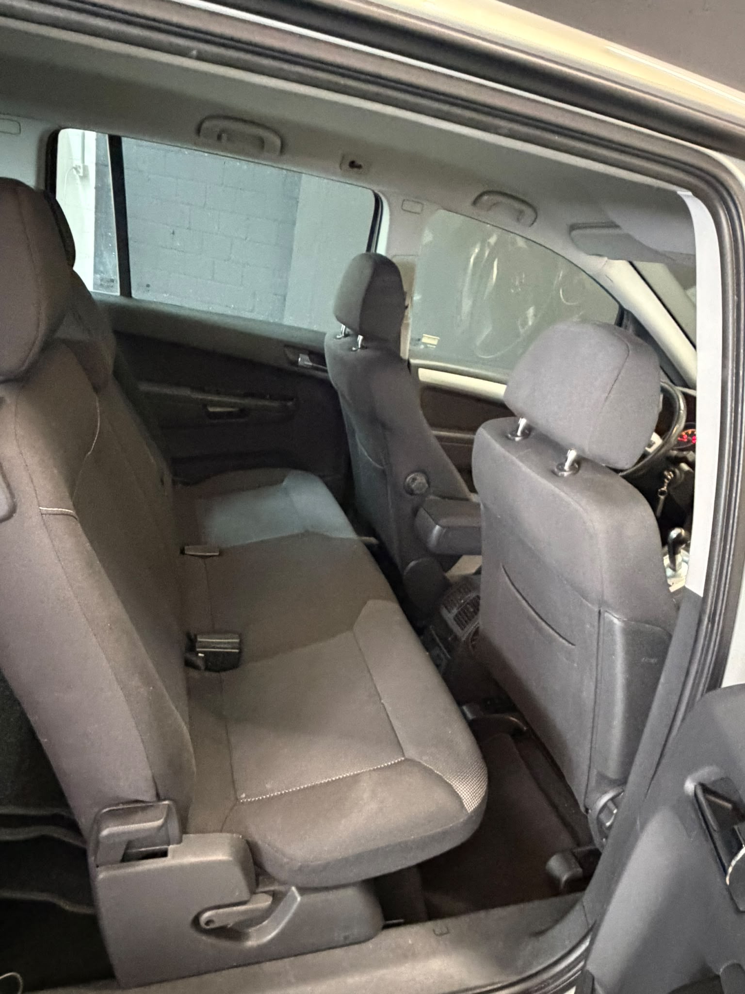 OPEL Zafira 1.8i 16V Edition ***CH-Fahrzeug***-image-13