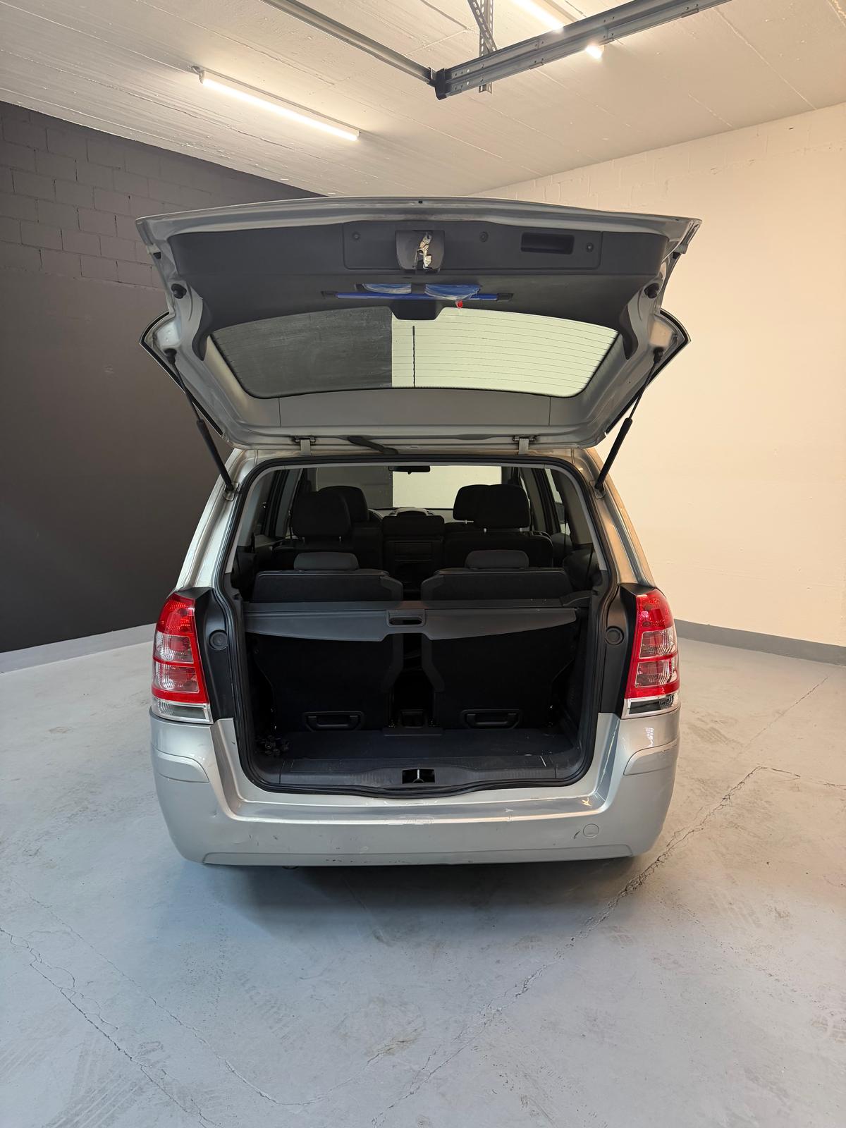 OPEL Zafira 1.8i 16V Edition ***CH-Fahrzeug***-image-5