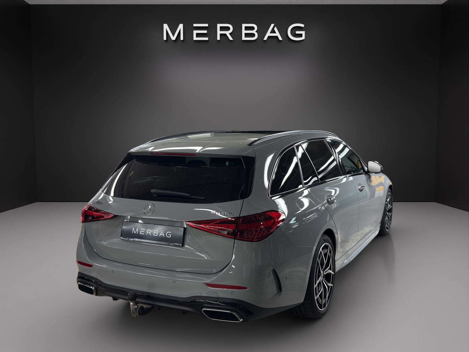 MERCEDES-BENZ C 200 T 4 Matic Station Wagon-image-4