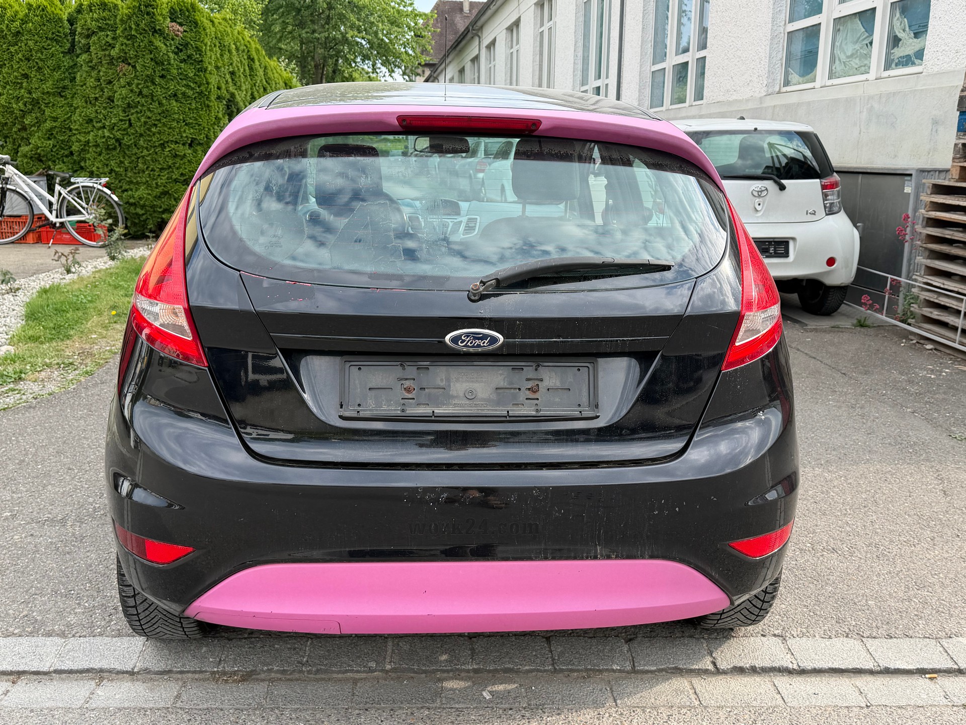 FORD Fiesta 1.25 16V Ambiente-image-3