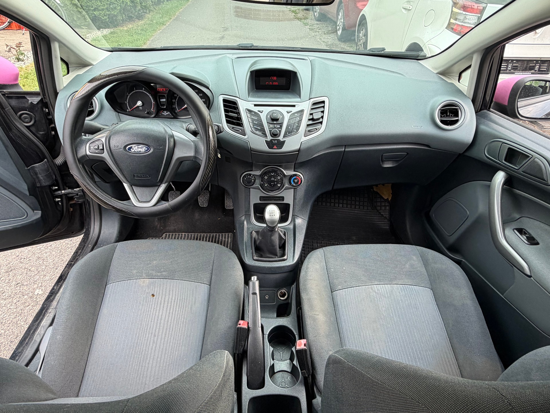 FORD Fiesta 1.25 16V Ambiente-image-10