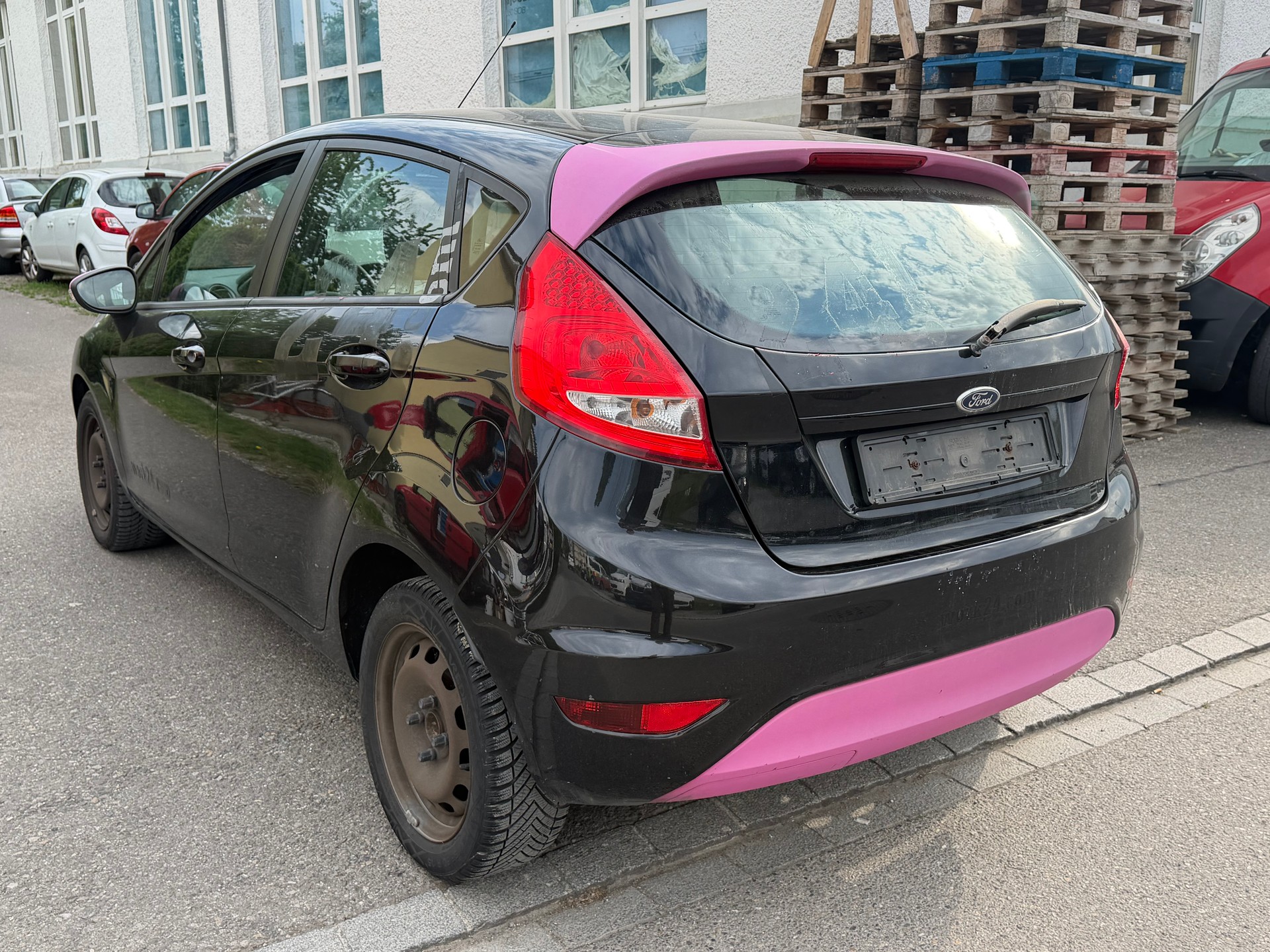 FORD Fiesta 1.25 16V Ambiente-image-4
