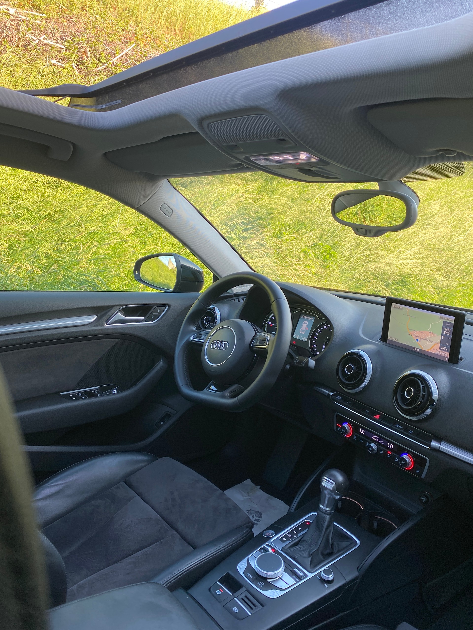 AUDI A3 Sportback 1.4 e-tron Ambition S-tronic-image-7