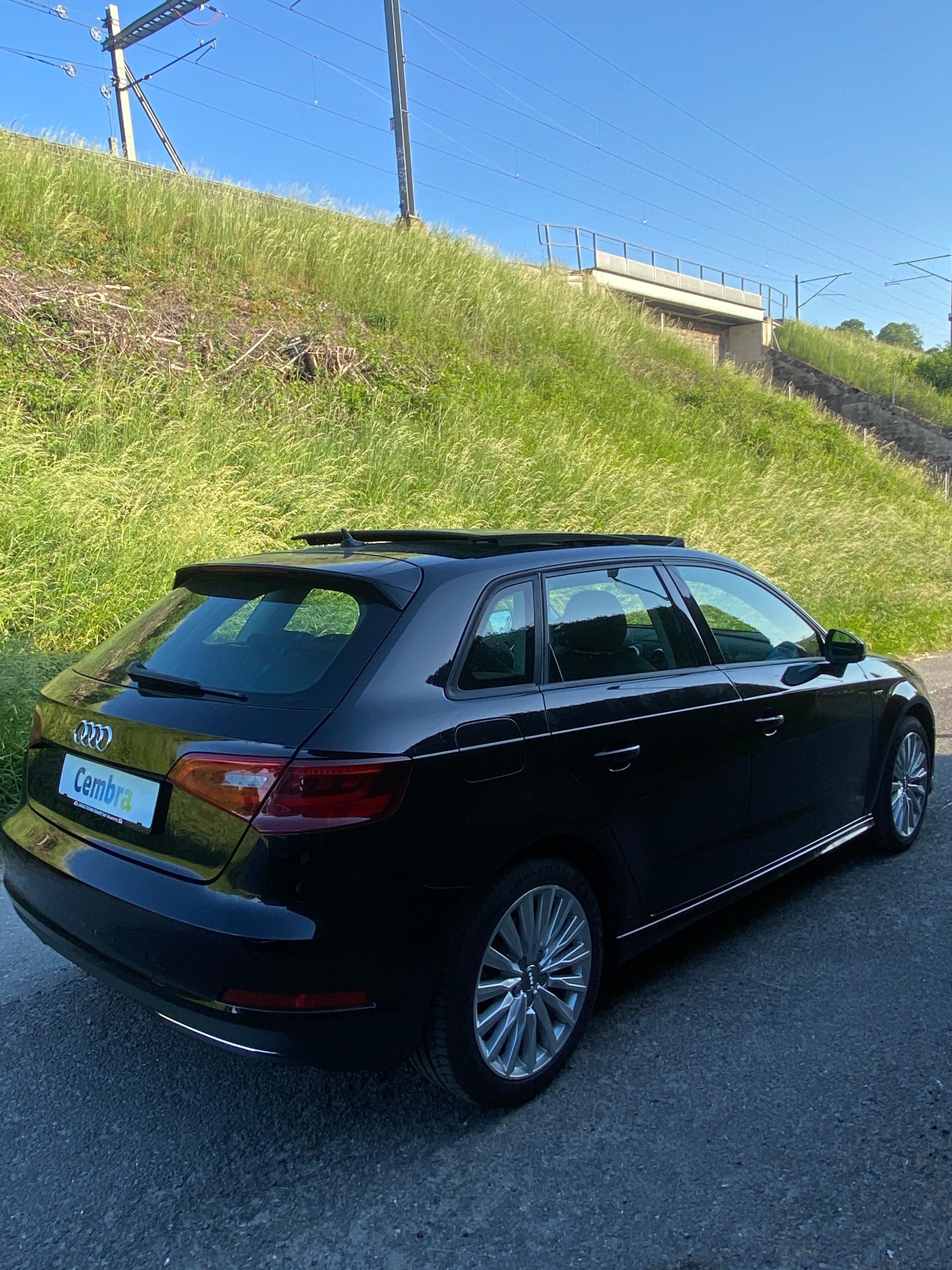 AUDI A3 Sportback 1.4 e-tron Ambition S-tronic-showroom-element-2