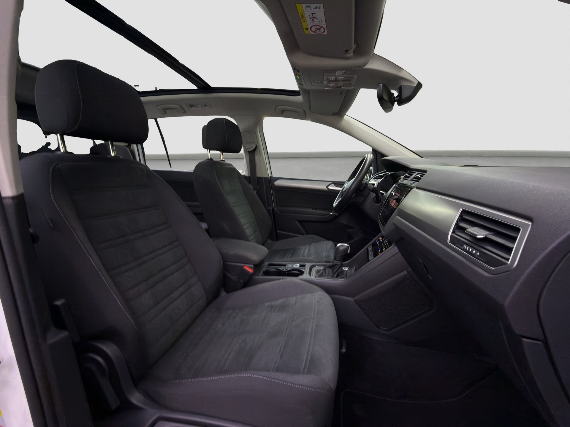 VW Touran 2.0 TDI BlueMotion Technology Comfortline DSG-image-13