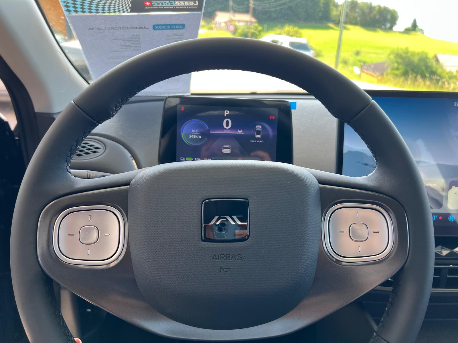 JAC E30X 51 kWh Flagship Pro+-image-5