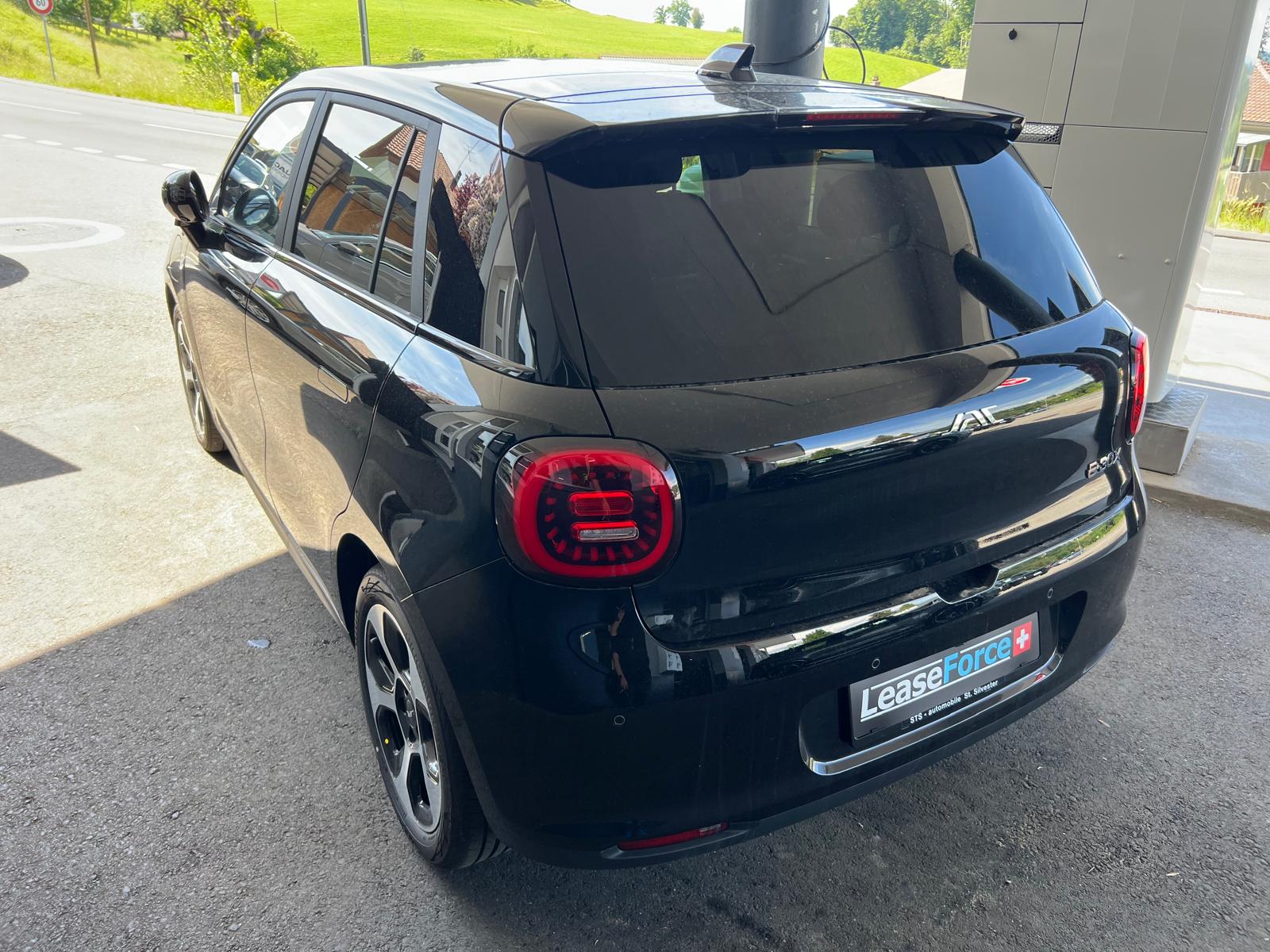 JAC E30X 51 kWh Flagship Pro+-image-3