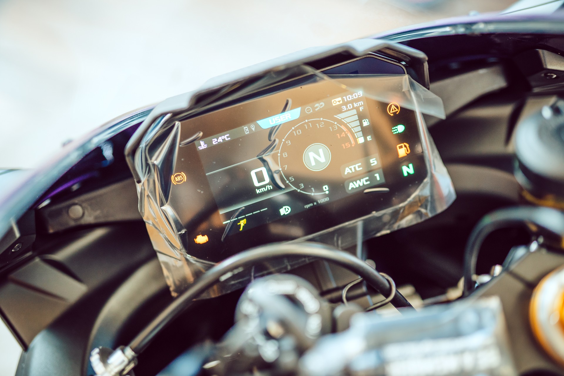 APRILIA RSV4 1100 E5+ Factory-image-14