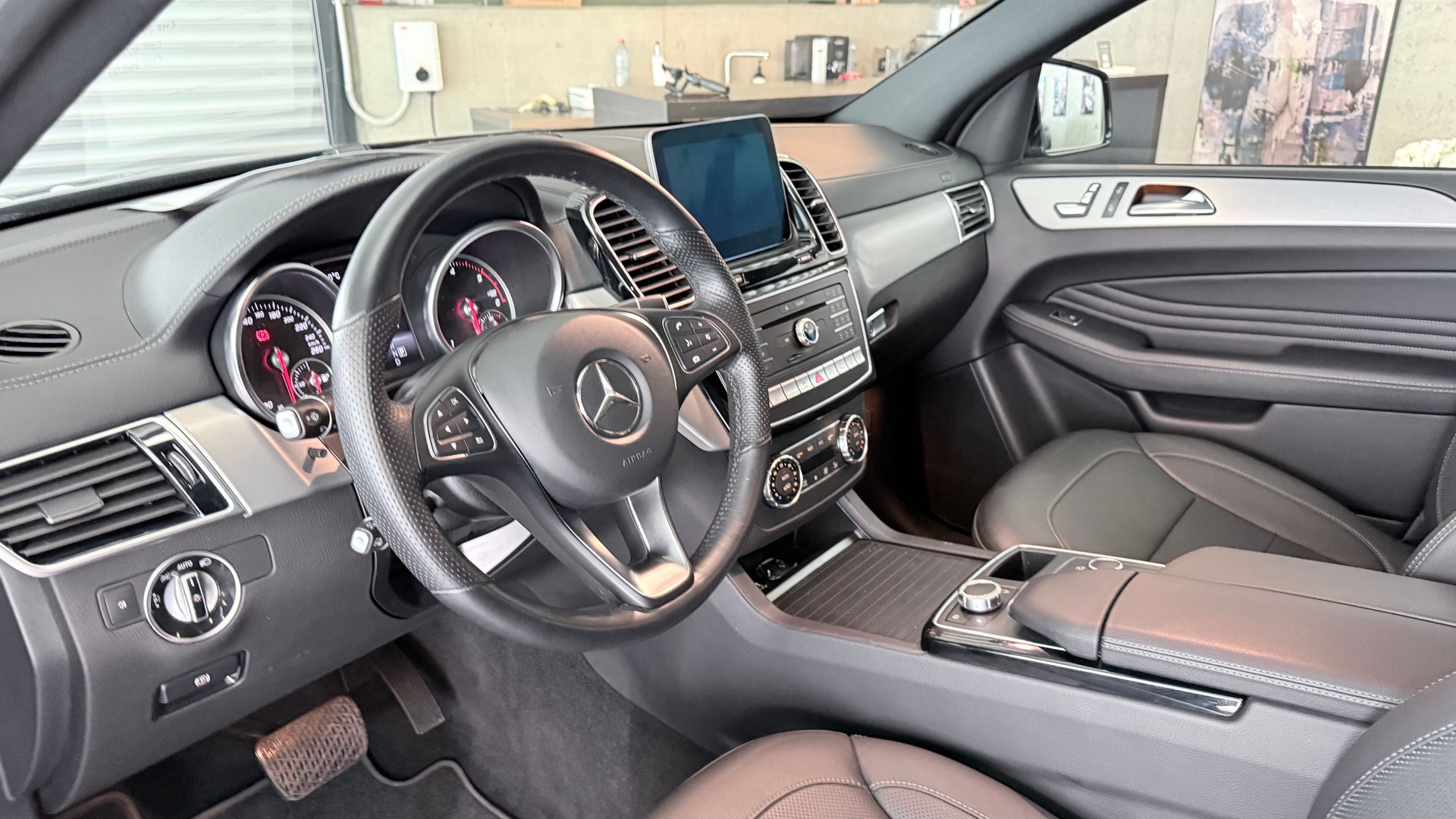 MERCEDES-BENZ GLE 350 d Coupé-image-10