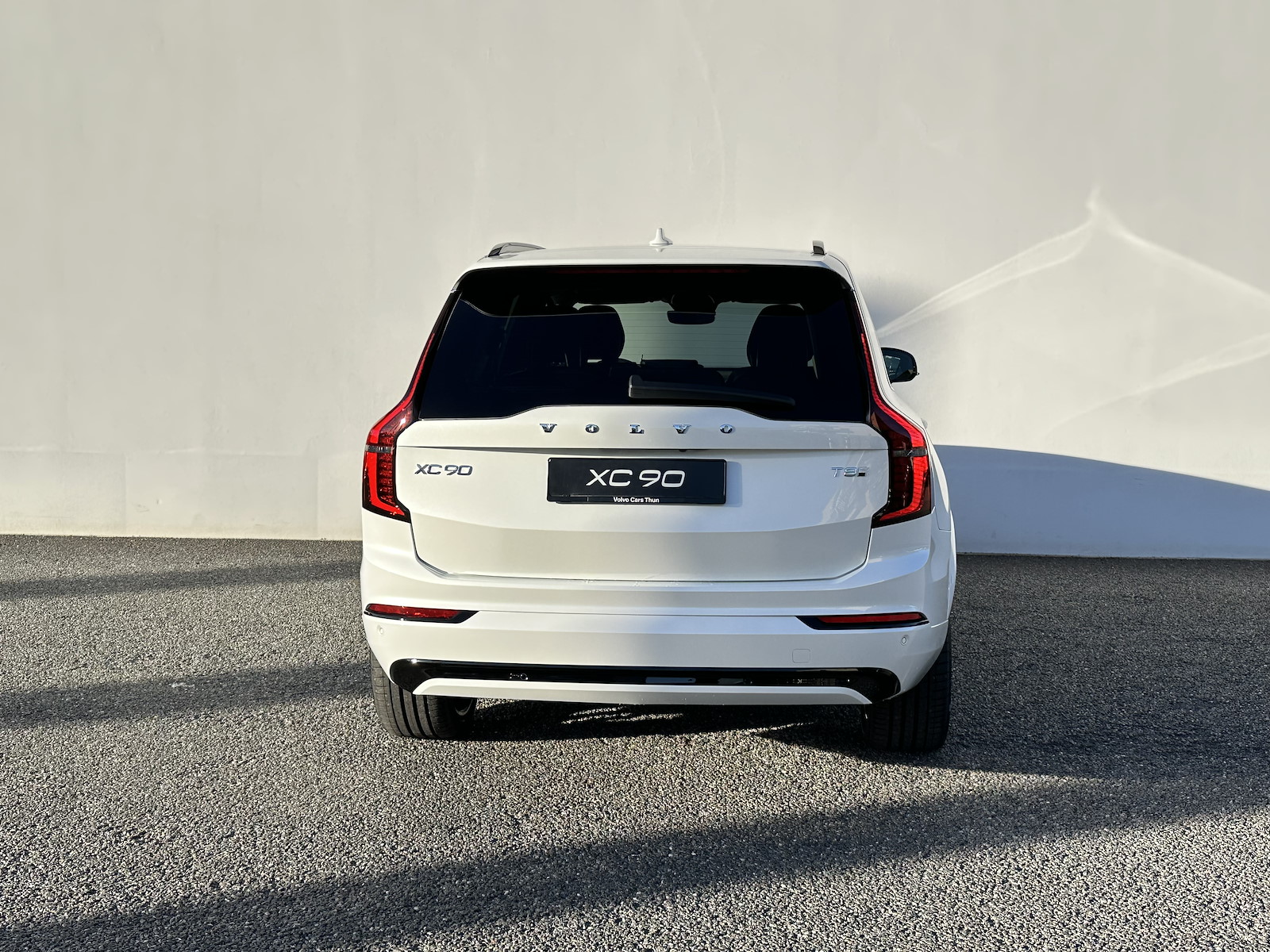 VOLVO XC90 2.0 T8 TE Ultra Dark eAWD-showroom-element-3