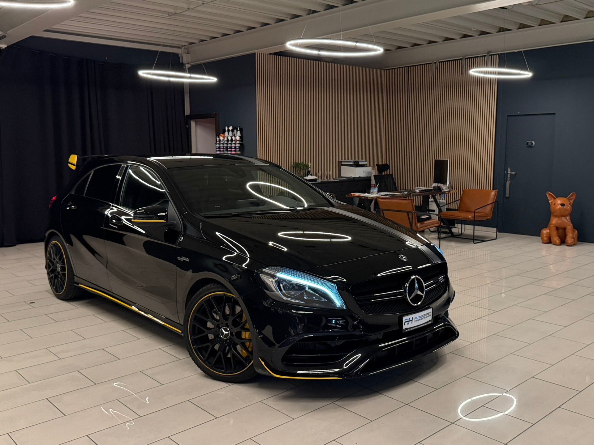 MERCEDES-BENZ A 45 AMG Yellow Night Edition 4Matic 7G-DCT
