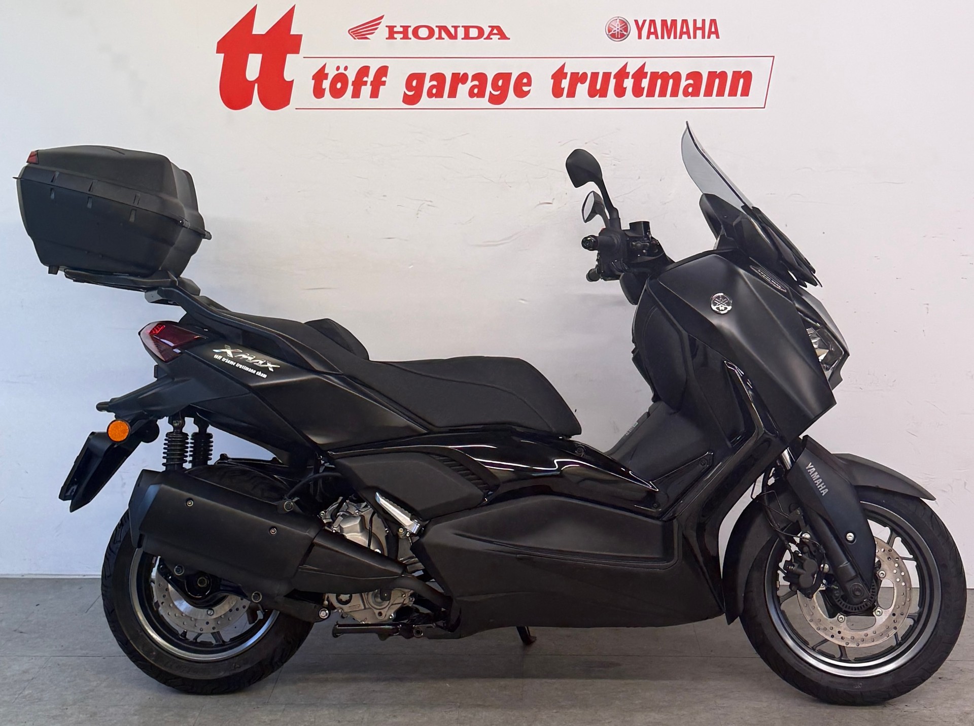 YAMAHA X-Max 300 Tech Max-image-0