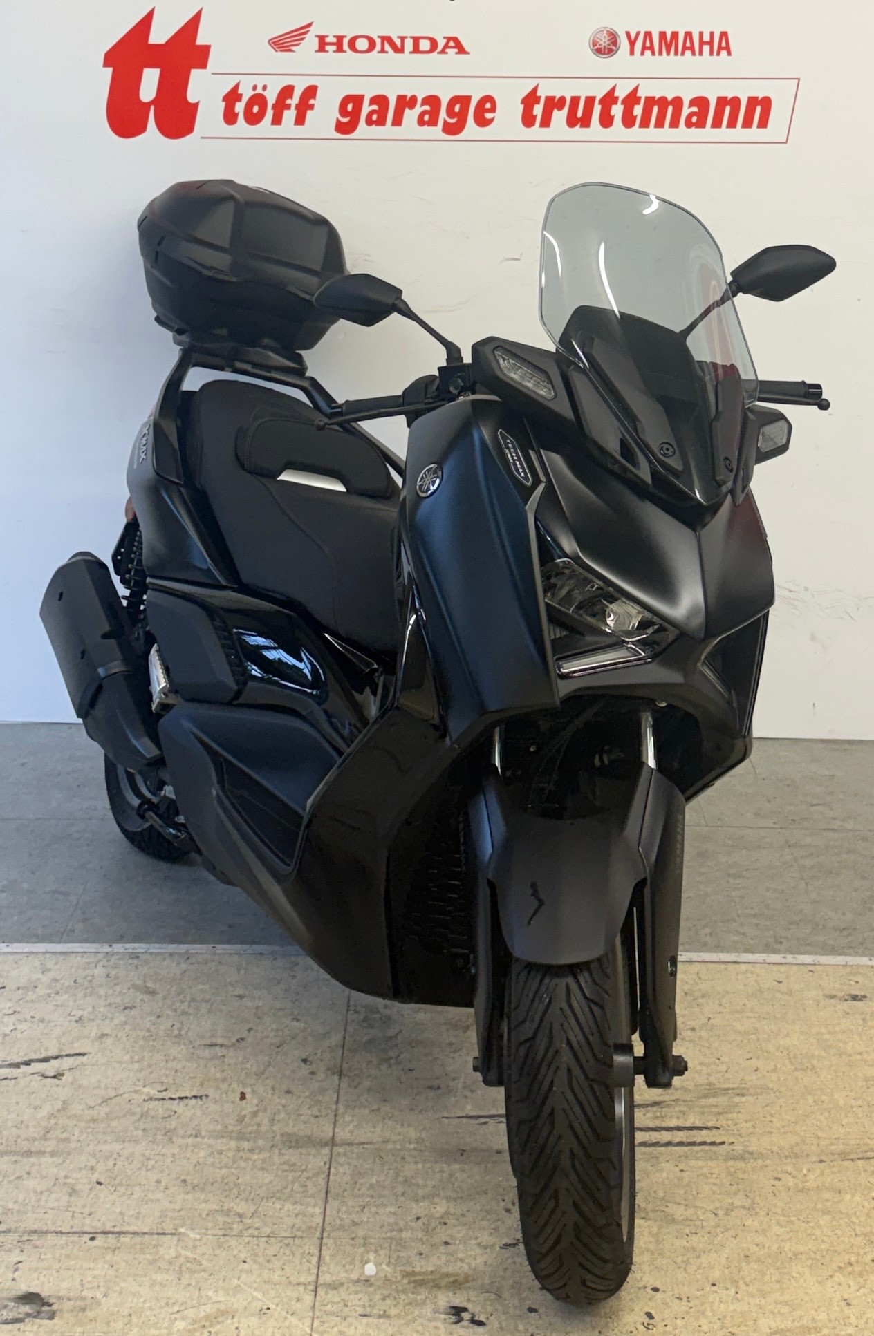 YAMAHA X-Max 300 Tech Max-image-1