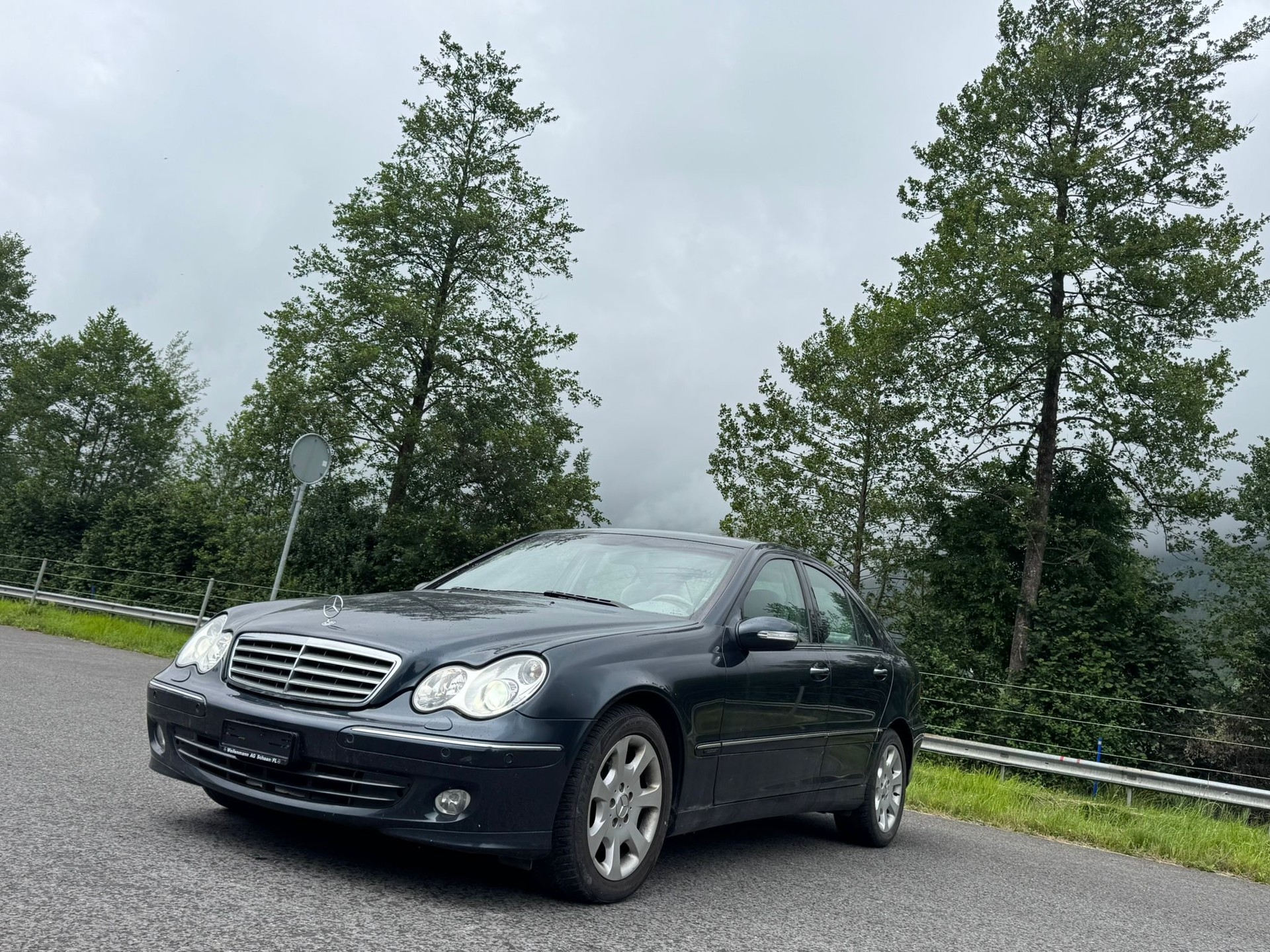 MERCEDES-BENZ C 240 Elégance-image-2