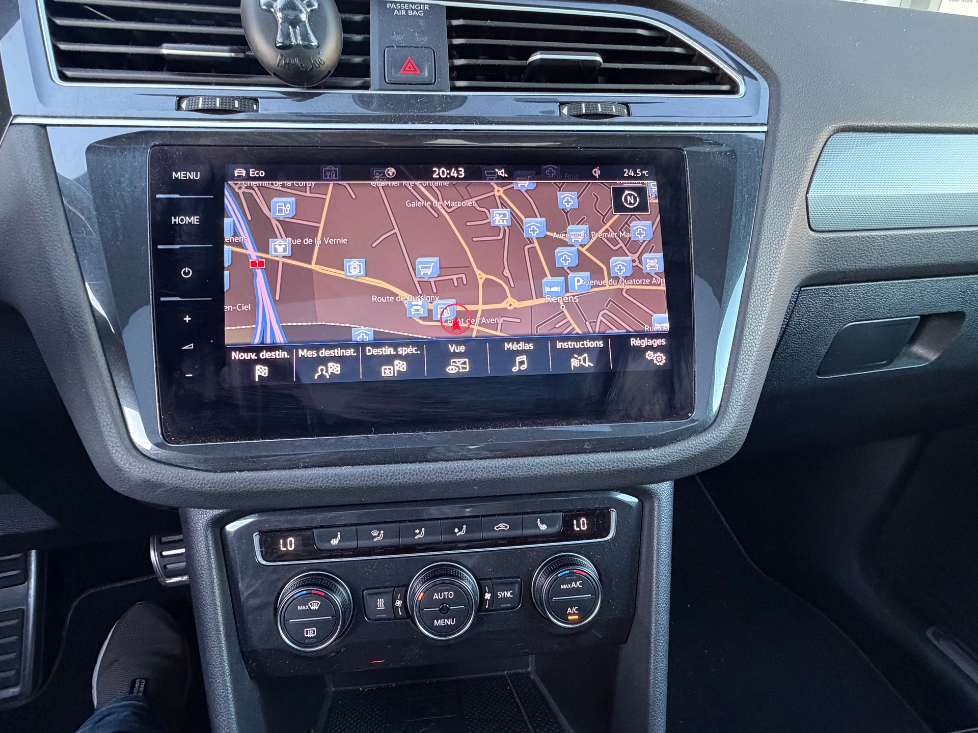VW Tiguan 2.0 TDI SCR Highline 4Motion DSG-image-12