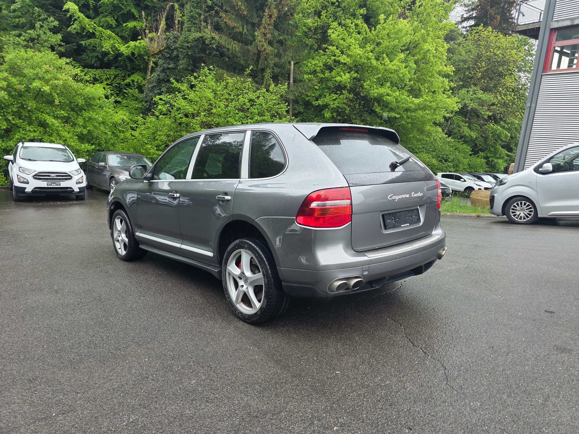 PORSCHE Cayenne Turbo-image-7