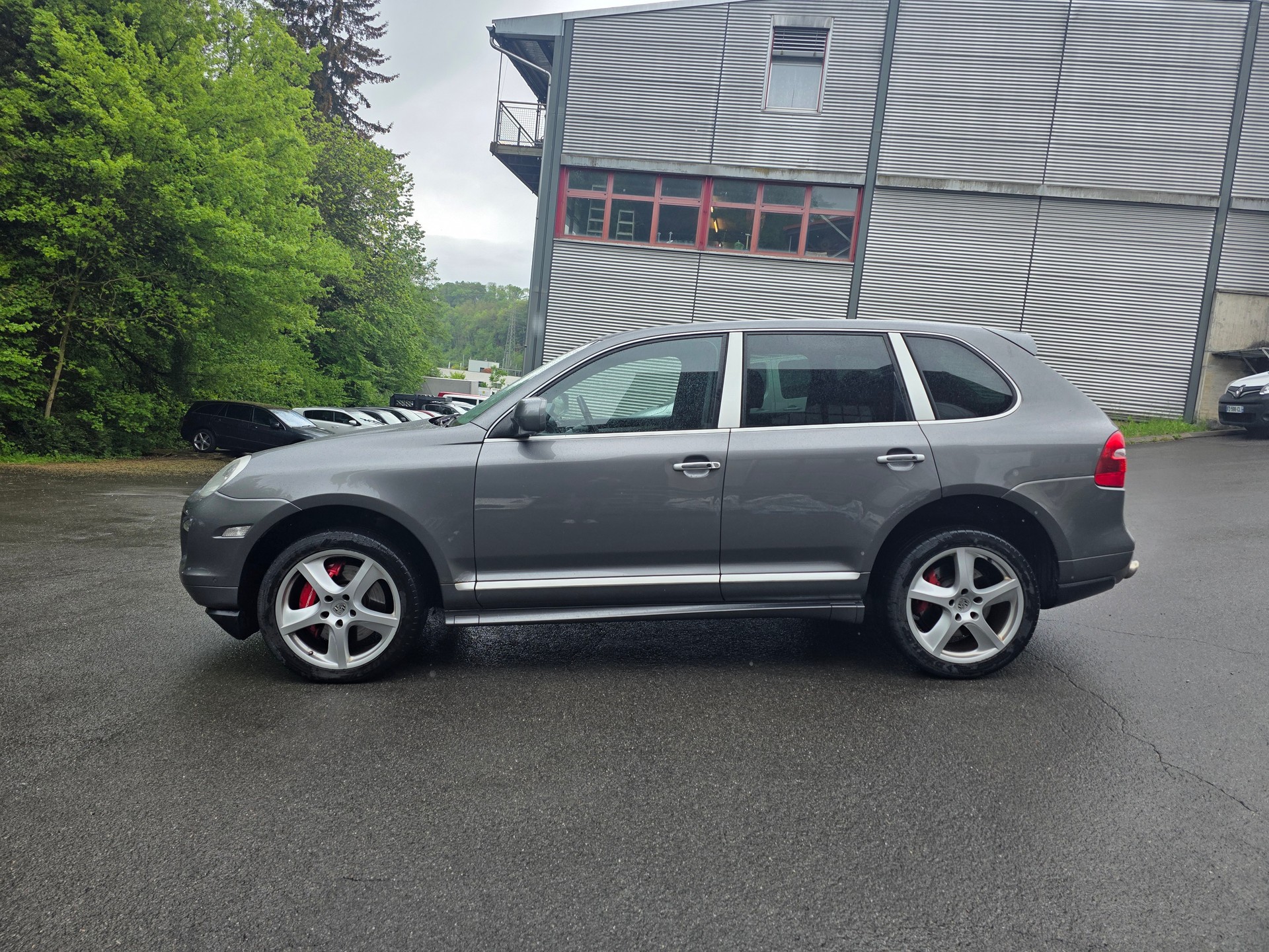 PORSCHE Cayenne Turbo-image-4