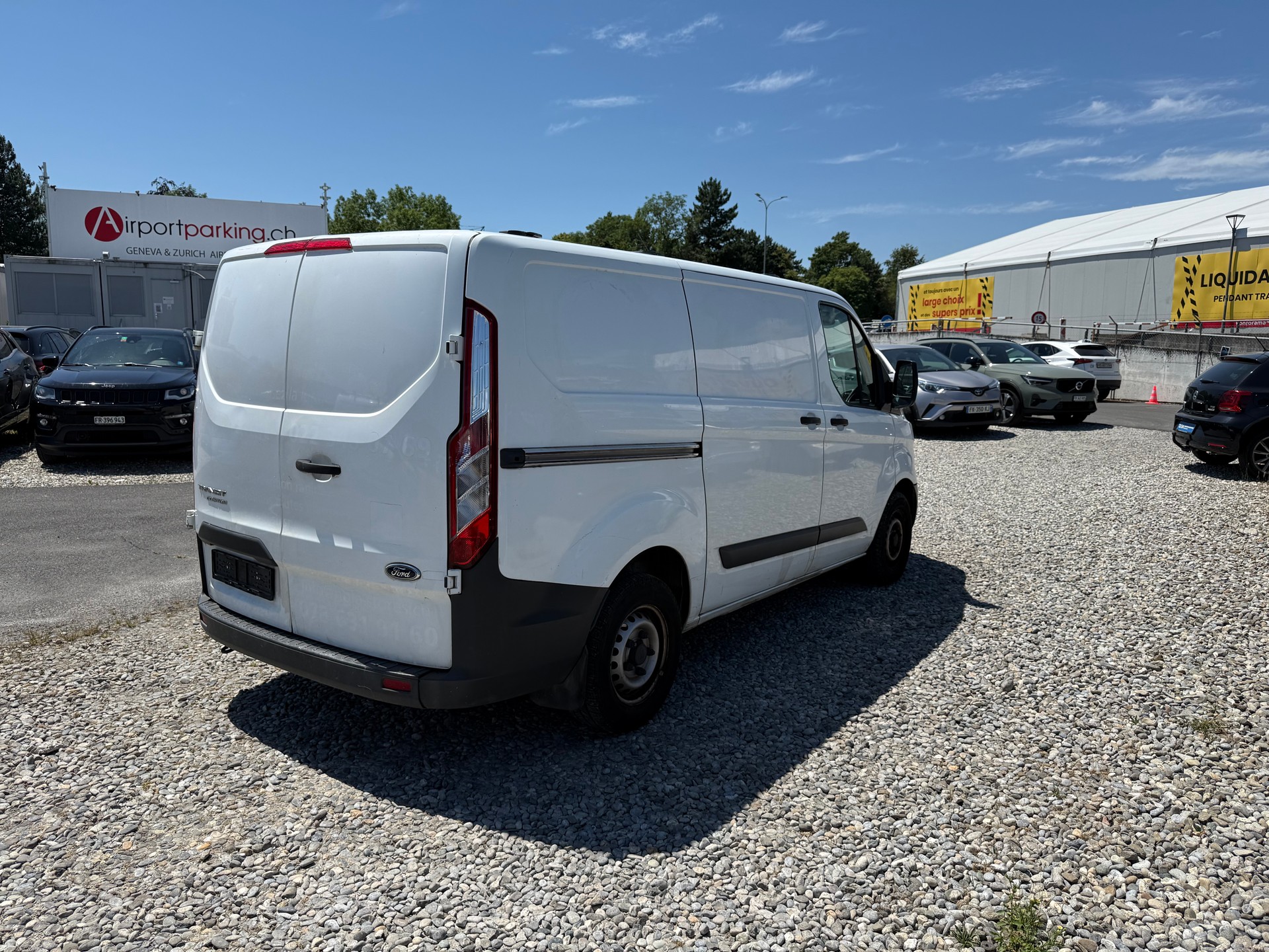 FORD Transit Custom Van 250 L1H1 Startup-image-4