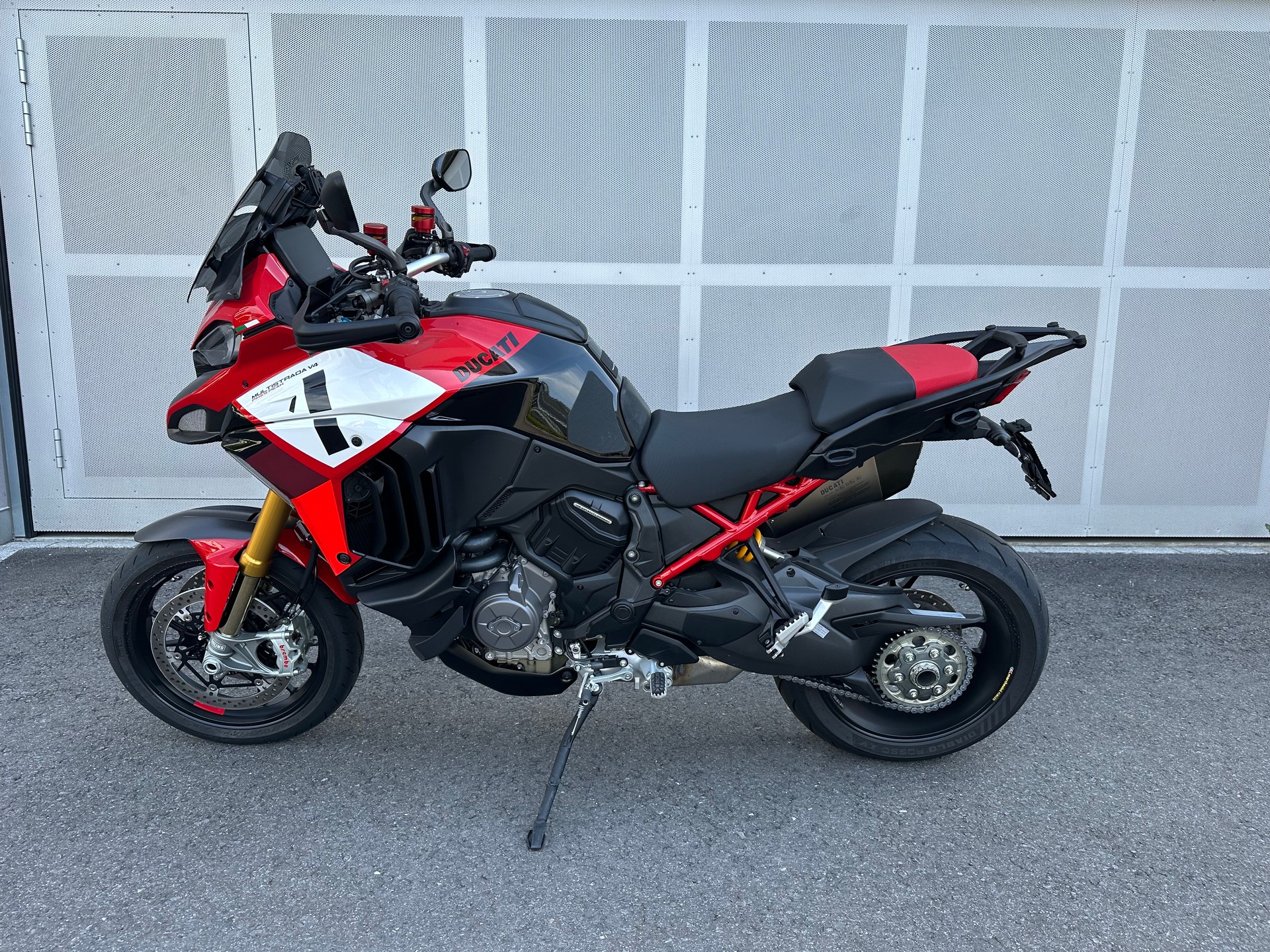 DUCATI Multistrada V4 Pikes Peak Radar-image-1