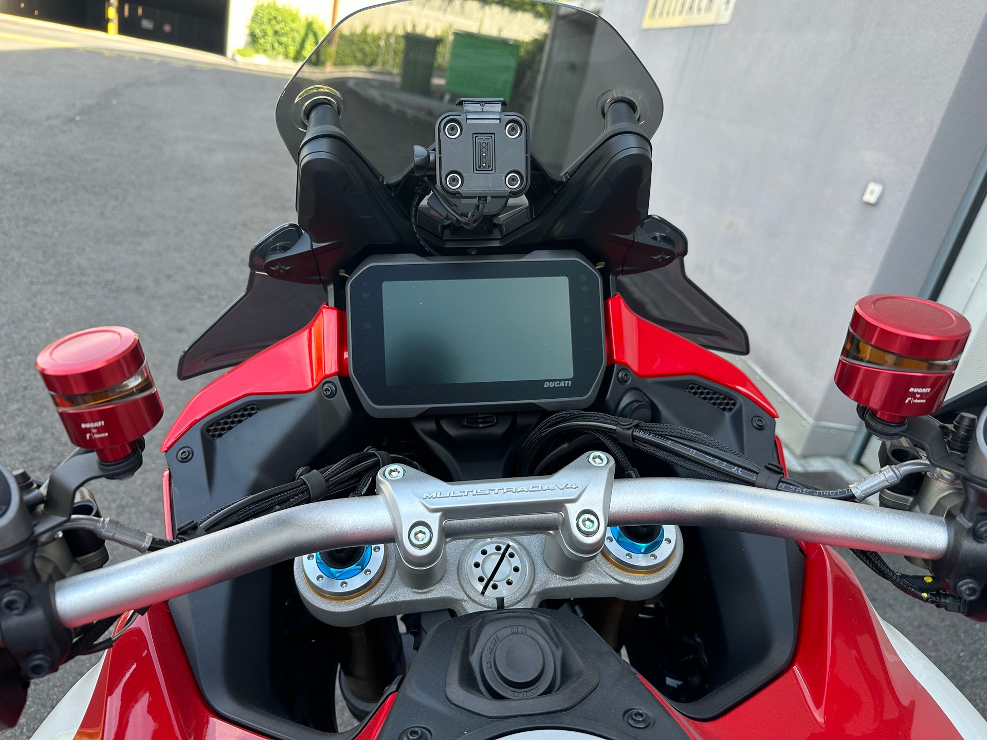 DUCATI Multistrada V4 Pikes Peak Radar-image-10