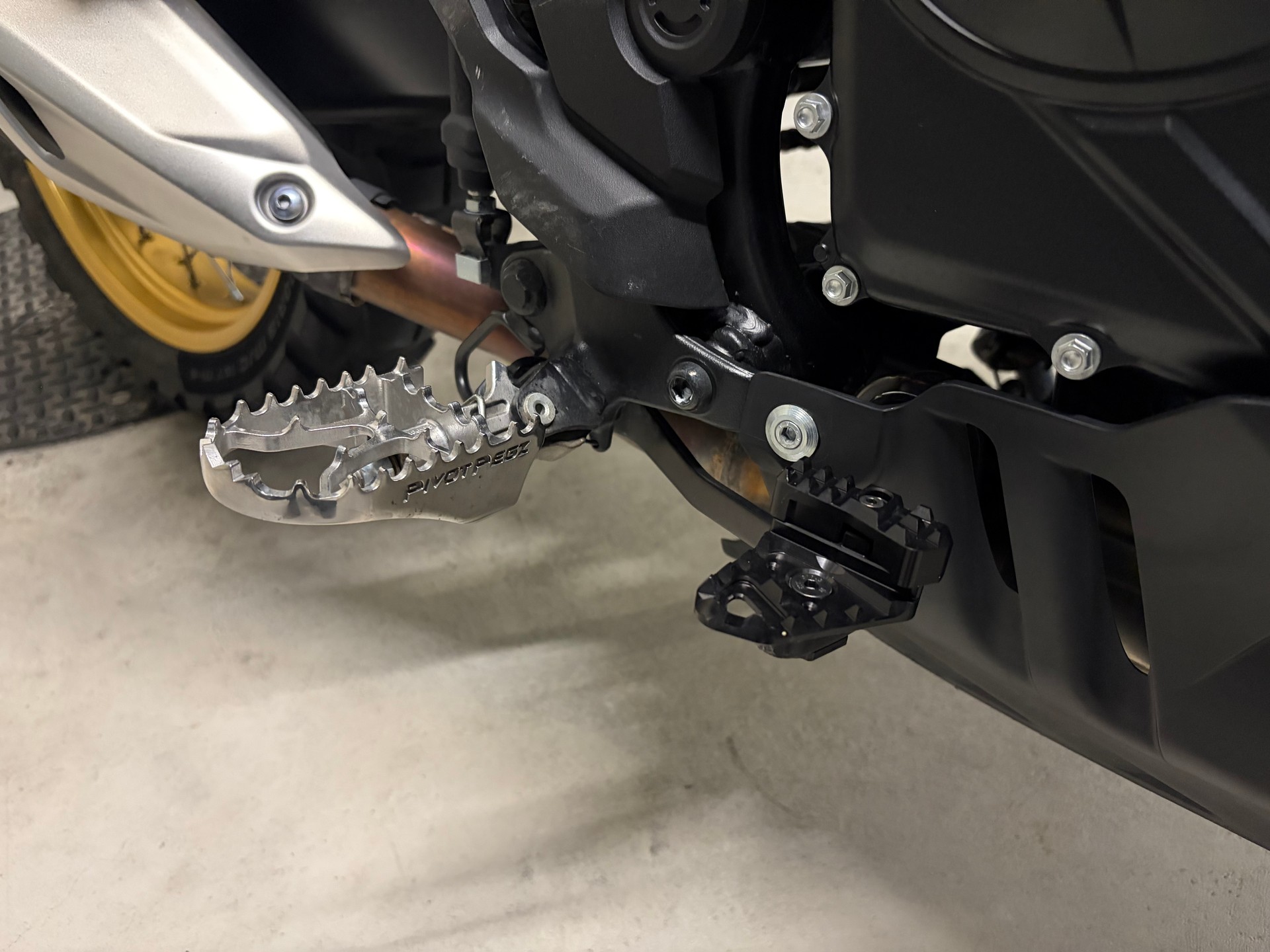 HONDA Transalp-image-9